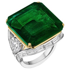29.1 Carat Emerald-cut Emerald Statement 14K White Gold Unparalleled Brilliance