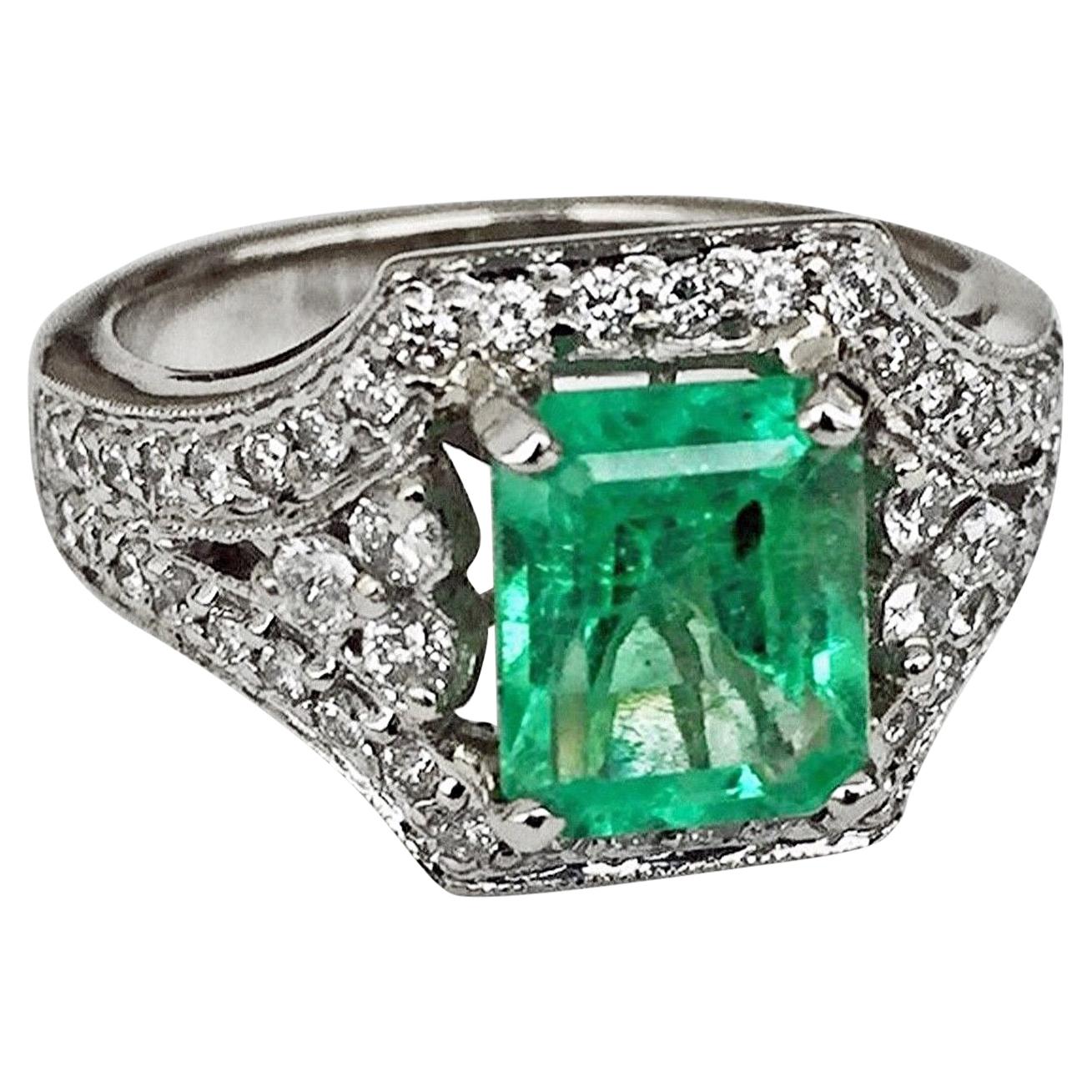 2.91 Carat Vintage Colombian Emerald Diamond Engagement Ring 18 Karat 