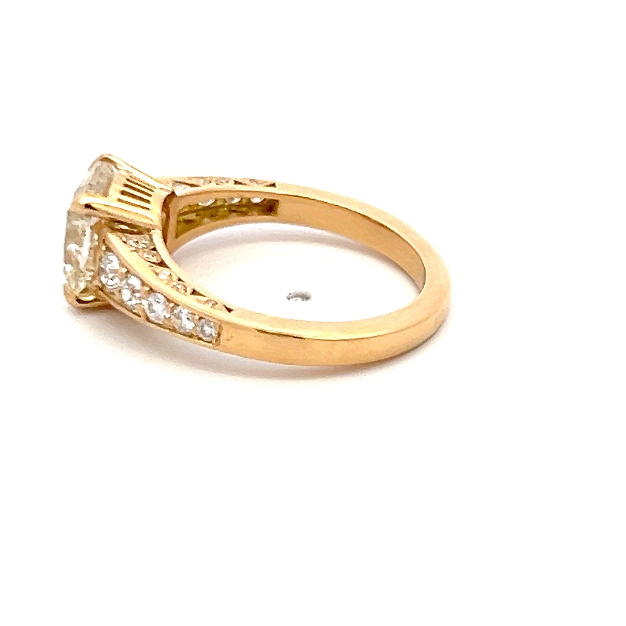 Women's 2.91 Carat Old Miner Cut and Old European Diamond 18K YG Engagement Ring For Sale
