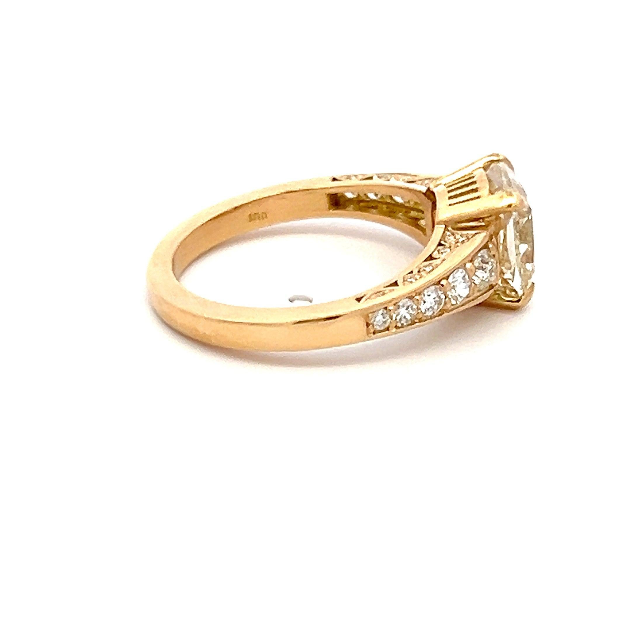 2.91 Carat Old Miner Cut and Old European Diamond 18K YG Engagement Ring For Sale 2