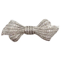2.91 ct Diamond Brooch