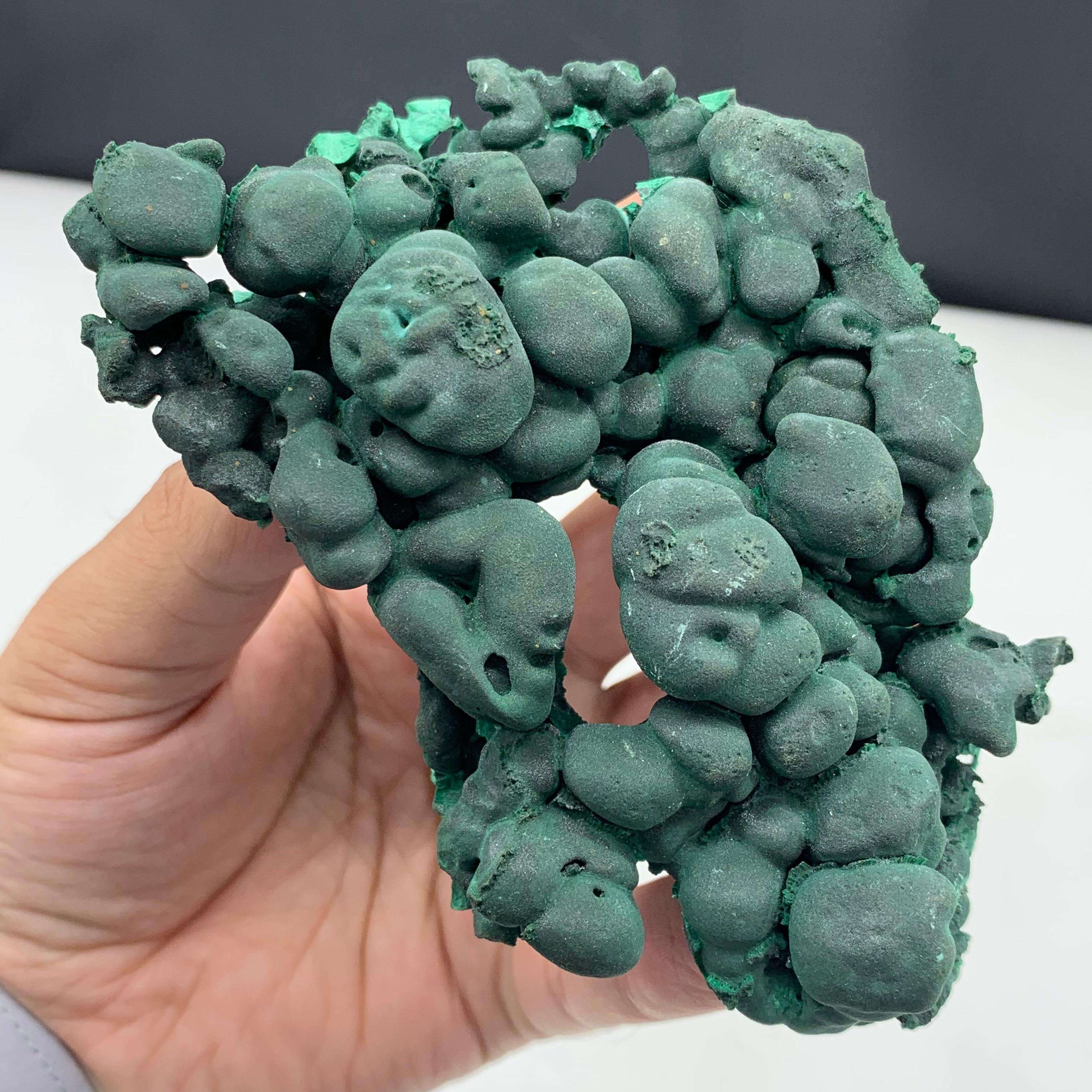 291 Gram Incredible Alien Eye Malachite Cluster Specimen From Guangdong, China  For Sale 10