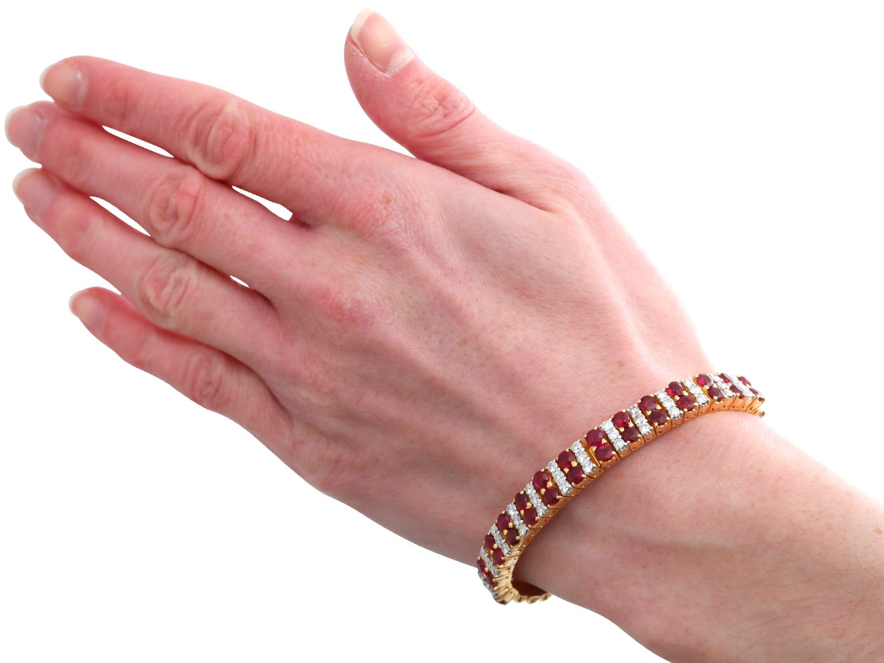 29.16 Carat Ruby, 5.54 Carat Diamond 21k Yellow Gold Necklace and Bracelet Set For Sale 10