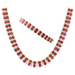 Ensemble collier et bracelet en or jaune 21 carats, rubis 29,16 carats, diamants 5,54 carats