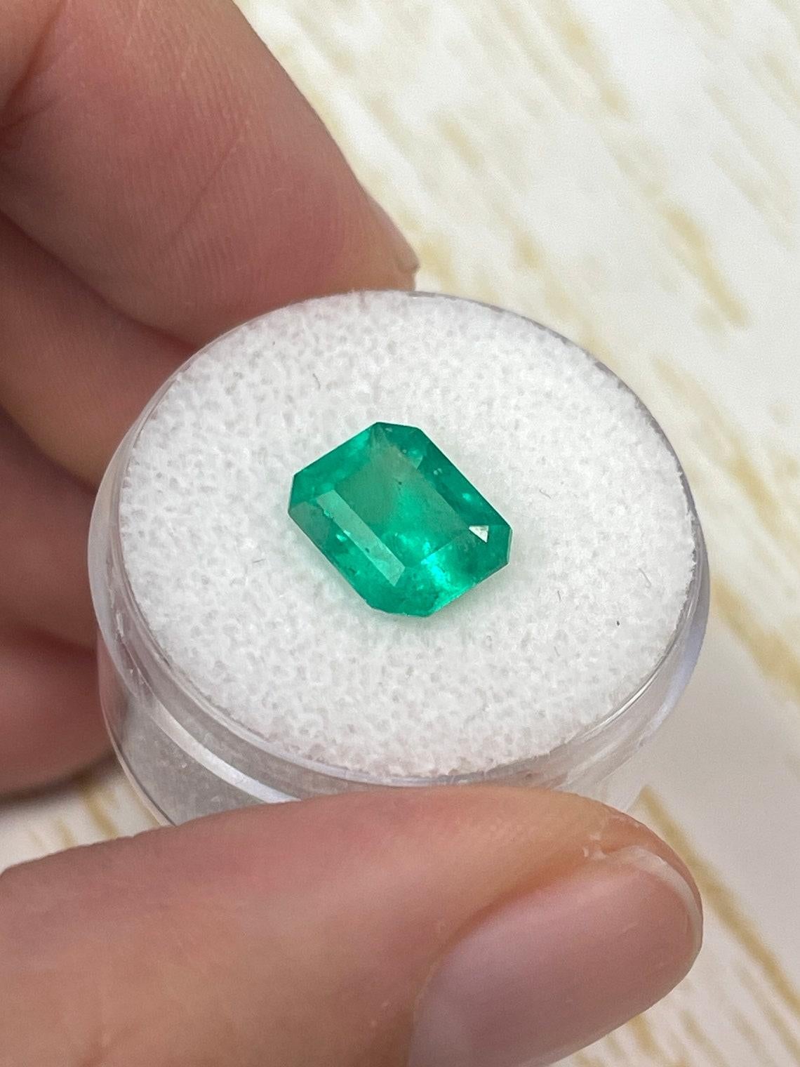 Women's or Men's 2.91ct Medium Green Colombian Emerald 10x8mm Emerald Cut Genuine May Birthstone For Sale