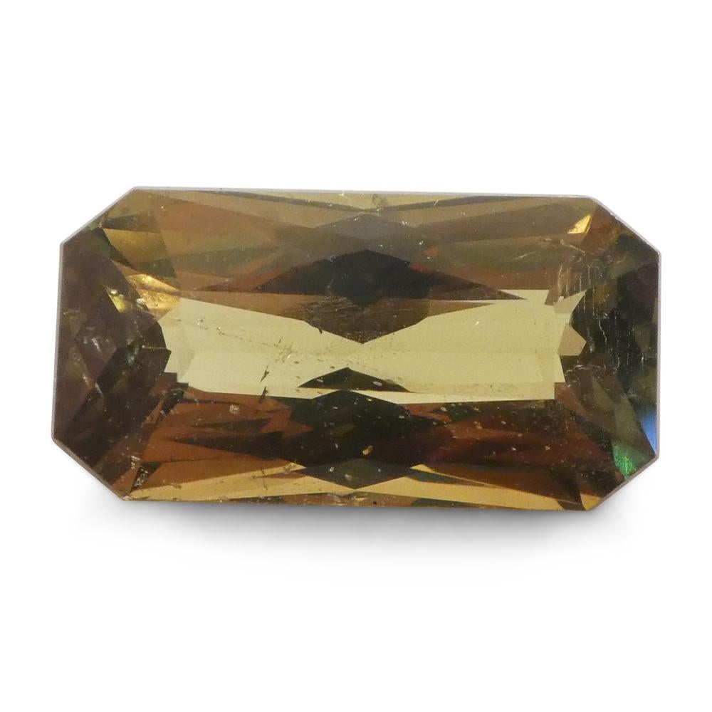 Alejandrita de 2,91 ct talla octogonal/esmeralda verde amarillento a amarillo pardo GIA en venta 2