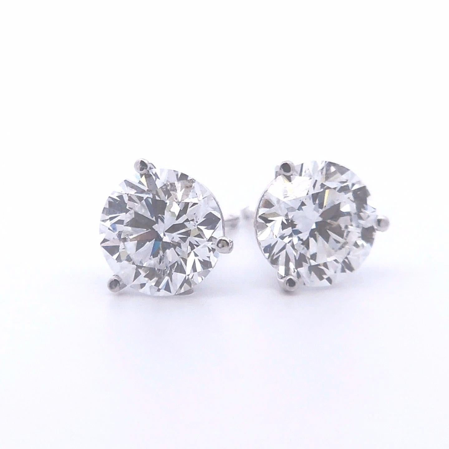 Round Cut 2.91ct Round Diamond Stud Earrings in 14k Gold For Sale