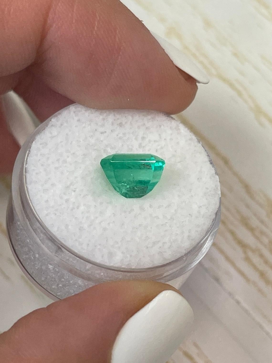 2.91ct Yellowish Green Emerald Cut Chivor Gem Genuine May Birthstone For Sale 1