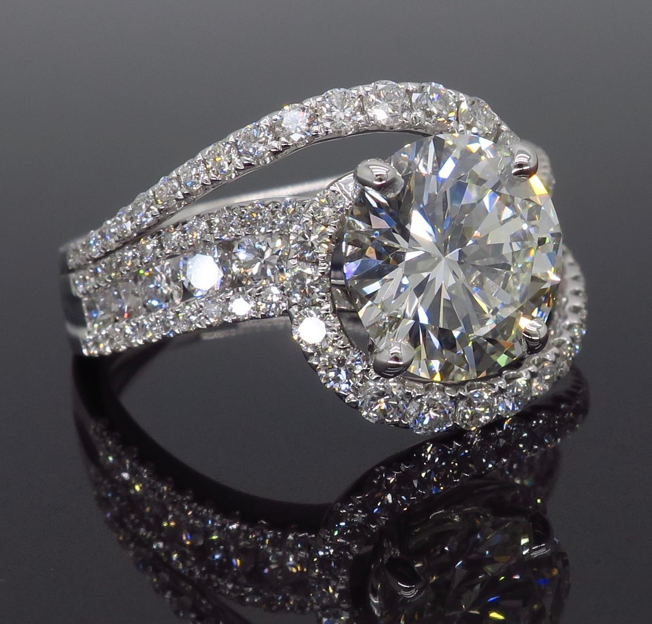 2.92 Carat Diamond Ring 3