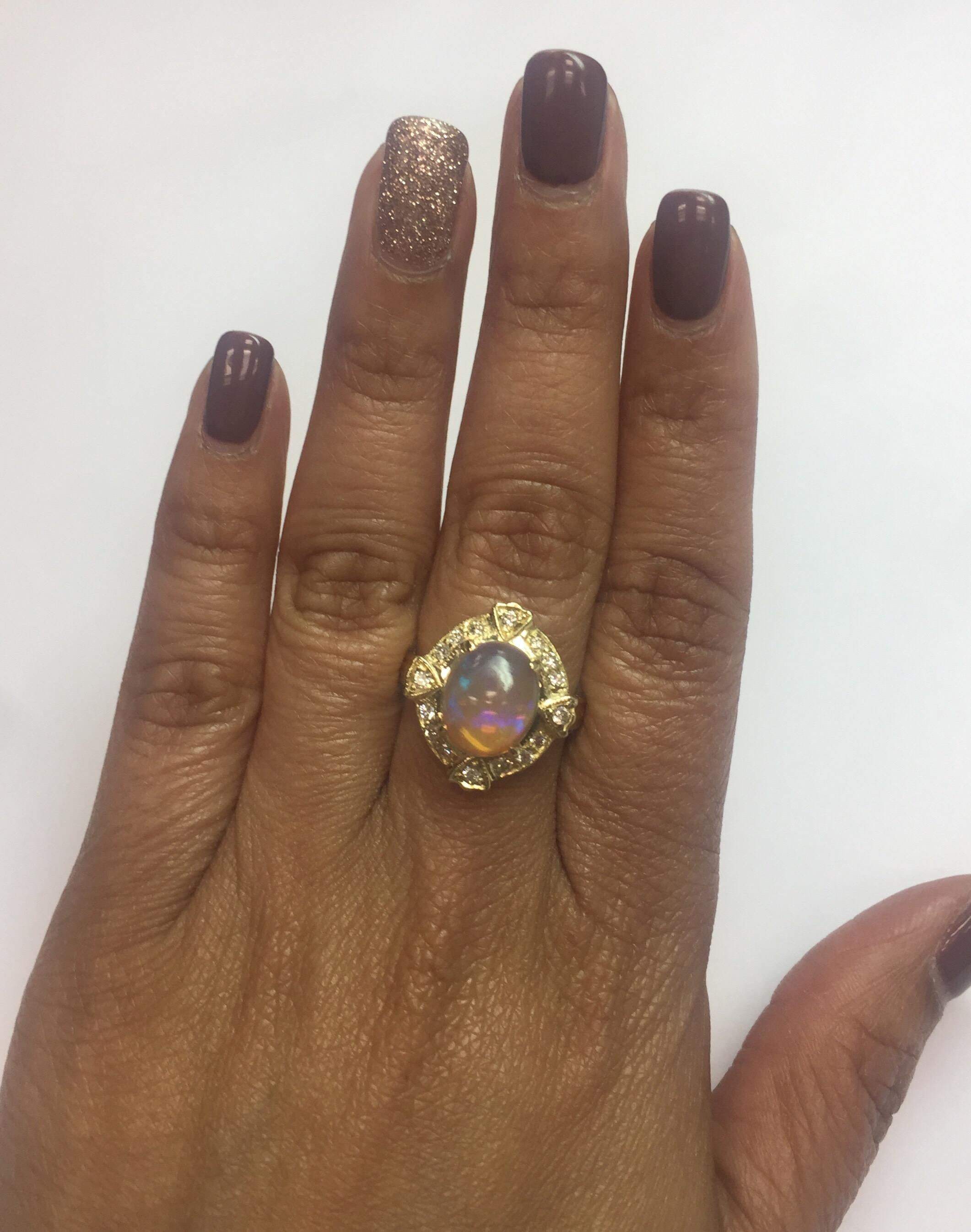 2,92 Karat Opal Diamant 14 Karat Gelbgold Ring 1
