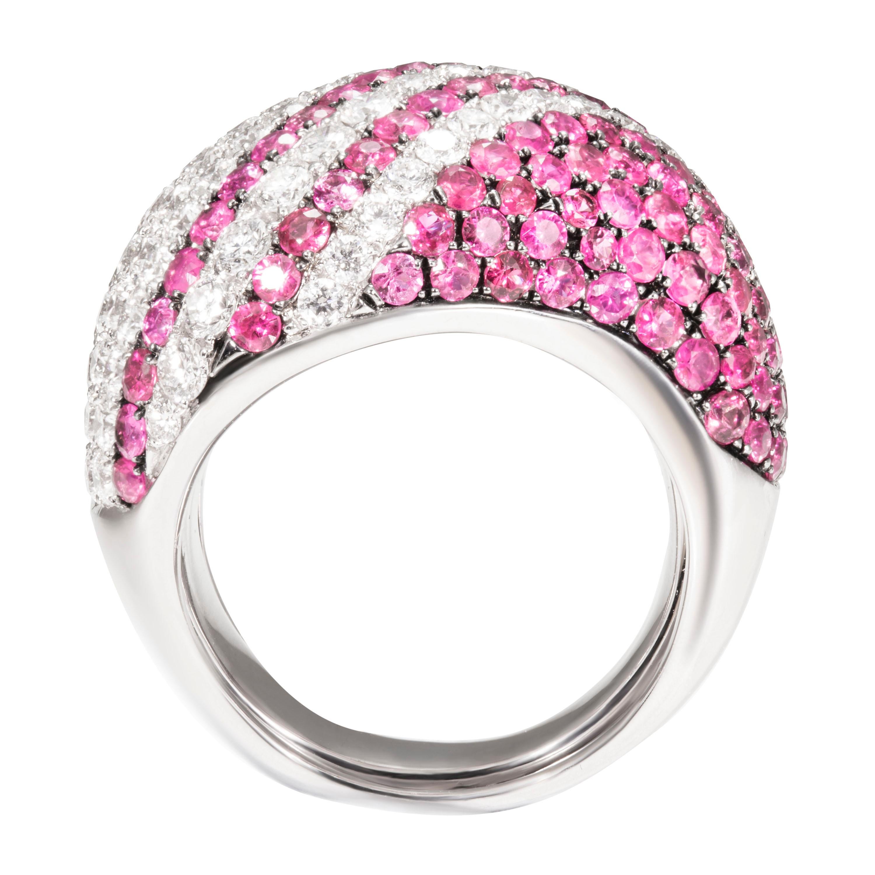 2.92 Carat Ruby Diamond 18 Karat White Gold Bombe Dome Cocktail Ring In New Condition In Hong Kong, Kowloon