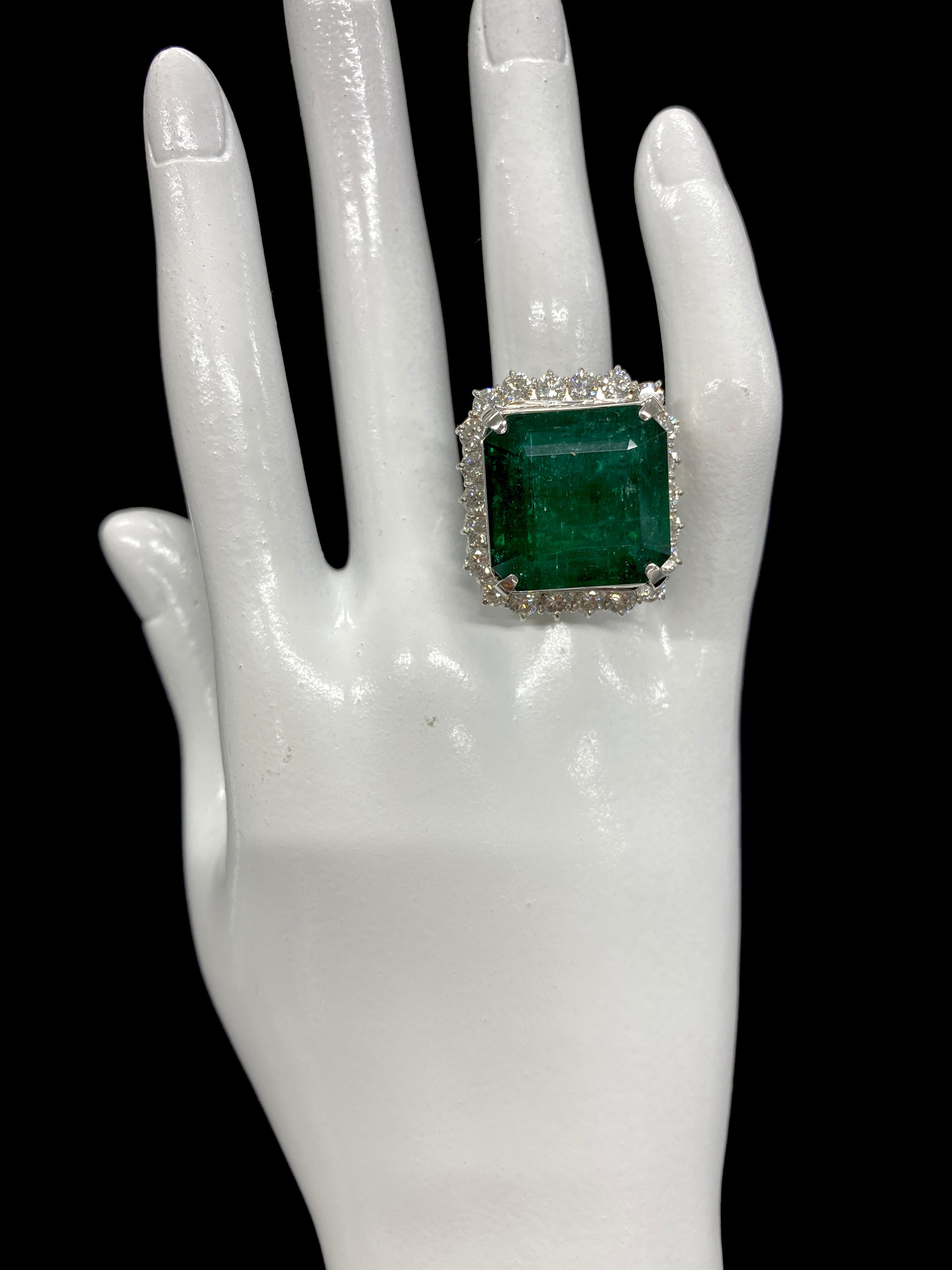 29.29 Carat Natural Emerald and Diamond Cocktail Ring Set in Platinum 1