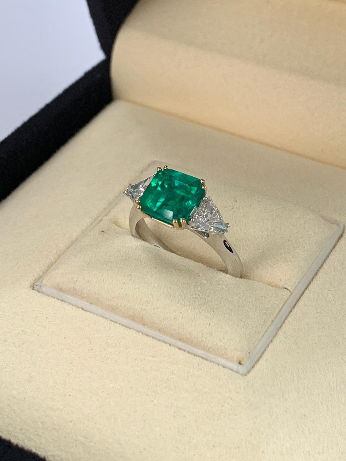 2.93 Carat Colombian Emerald and Diamond Ring 1
