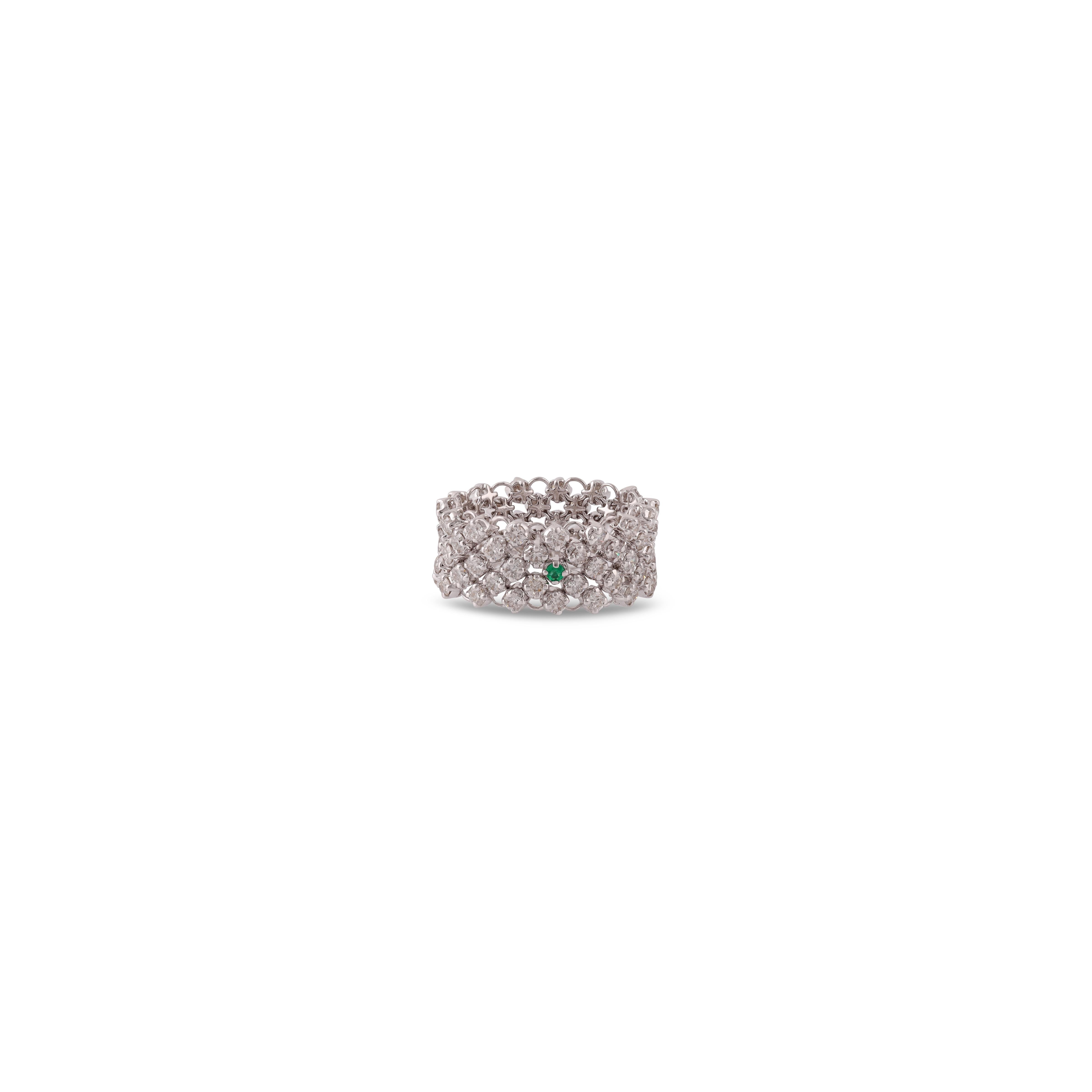 Emerald (0.03 Carat) Very Fine Quality.
Diamond ((2.93 Carat) Very Fine Quality.

The quality of each of these Diamond  is also top notch. Every stone has beautiful transparency and sparkle. You will love staring at the colors as they show their