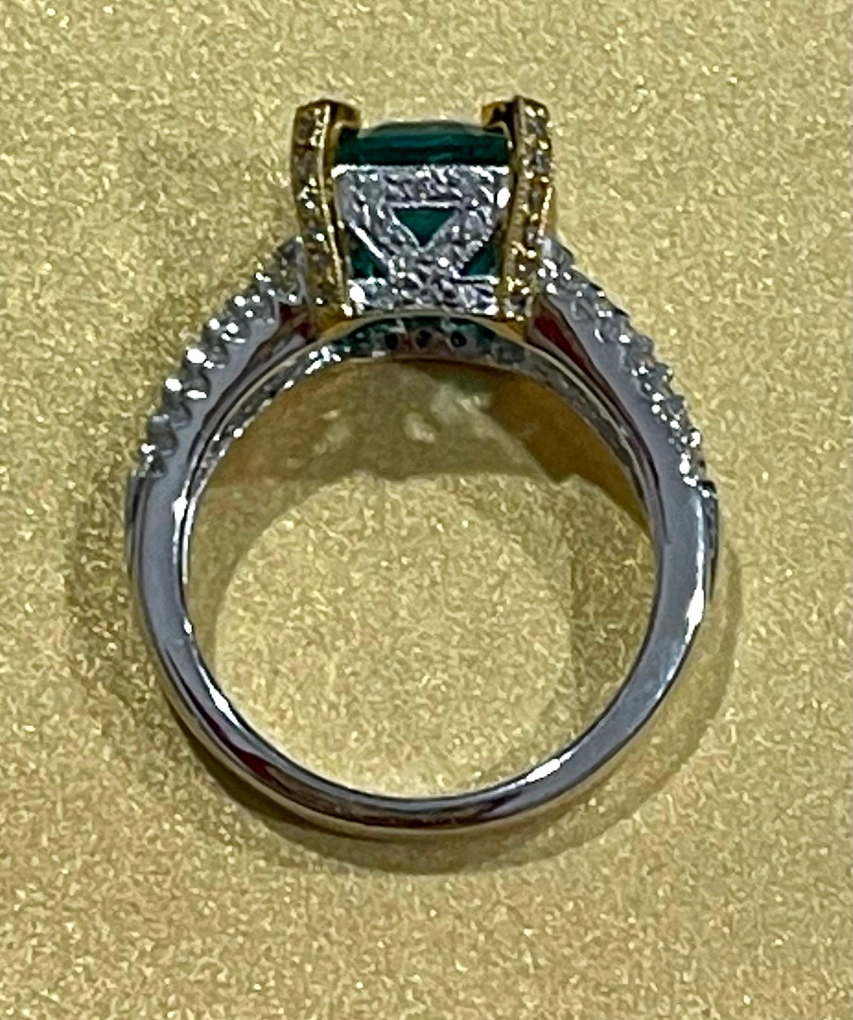2.93 Carat Emerald Cut Colombian Emerald & 0.52Ct Diamond Ring 18K White/Y Gold For Sale 2
