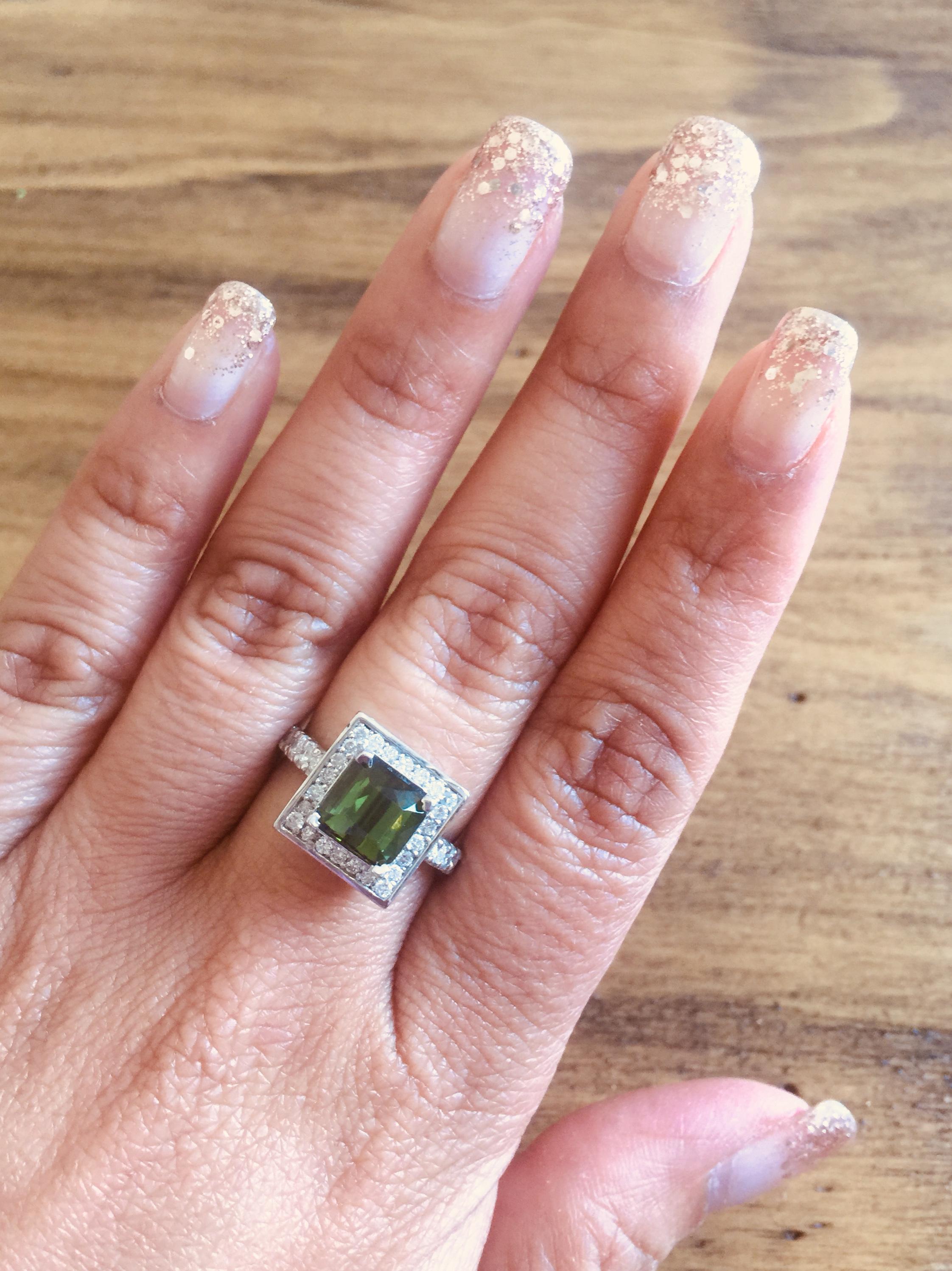 2.93 Carat Green Tourmaline Diamond White Gold Ring In New Condition For Sale In Los Angeles, CA