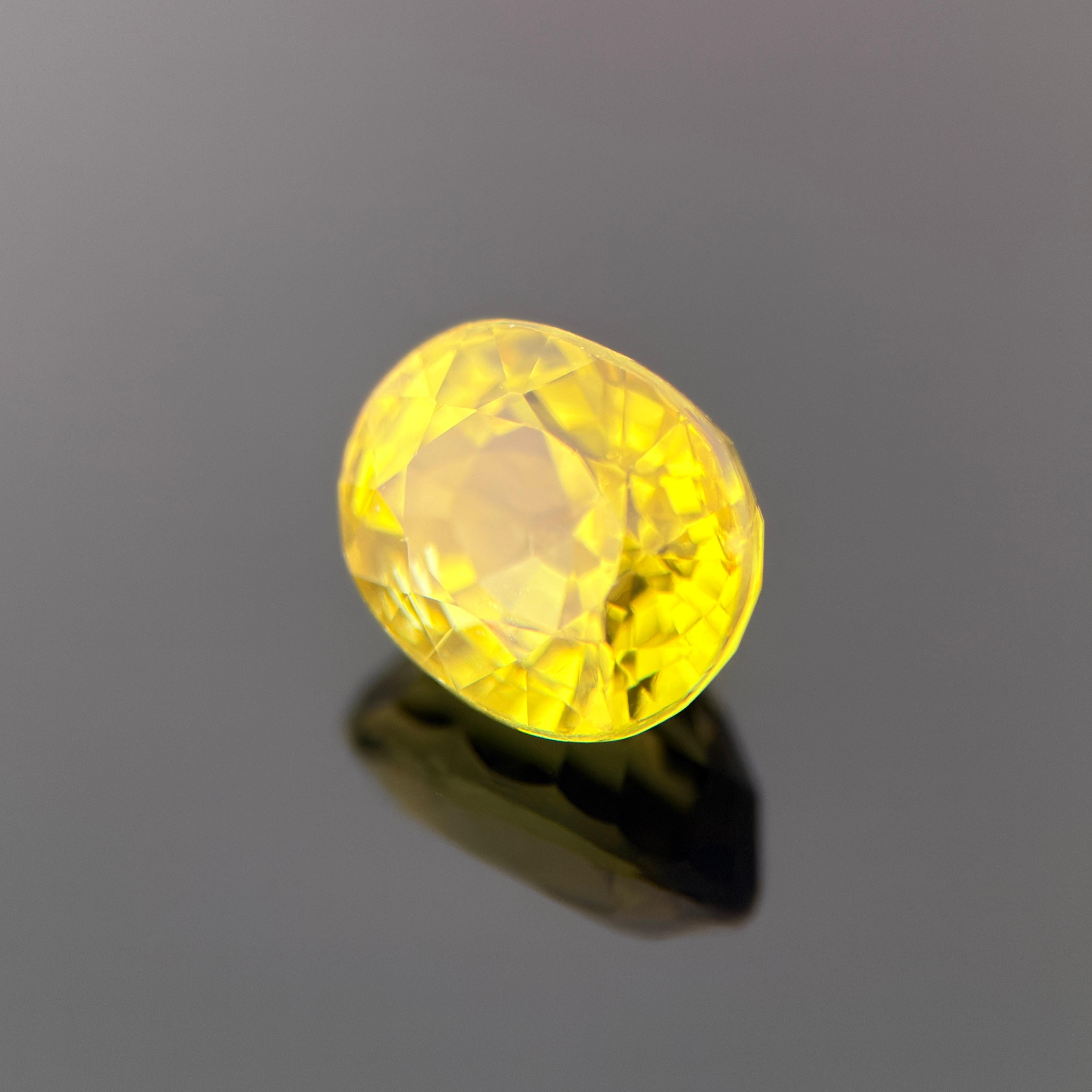 2,93-Karat natürlicher Mali-Granat - Lebendiges Gelbgrün-Oval, außergewöhnliche Brillanz im Angebot 7