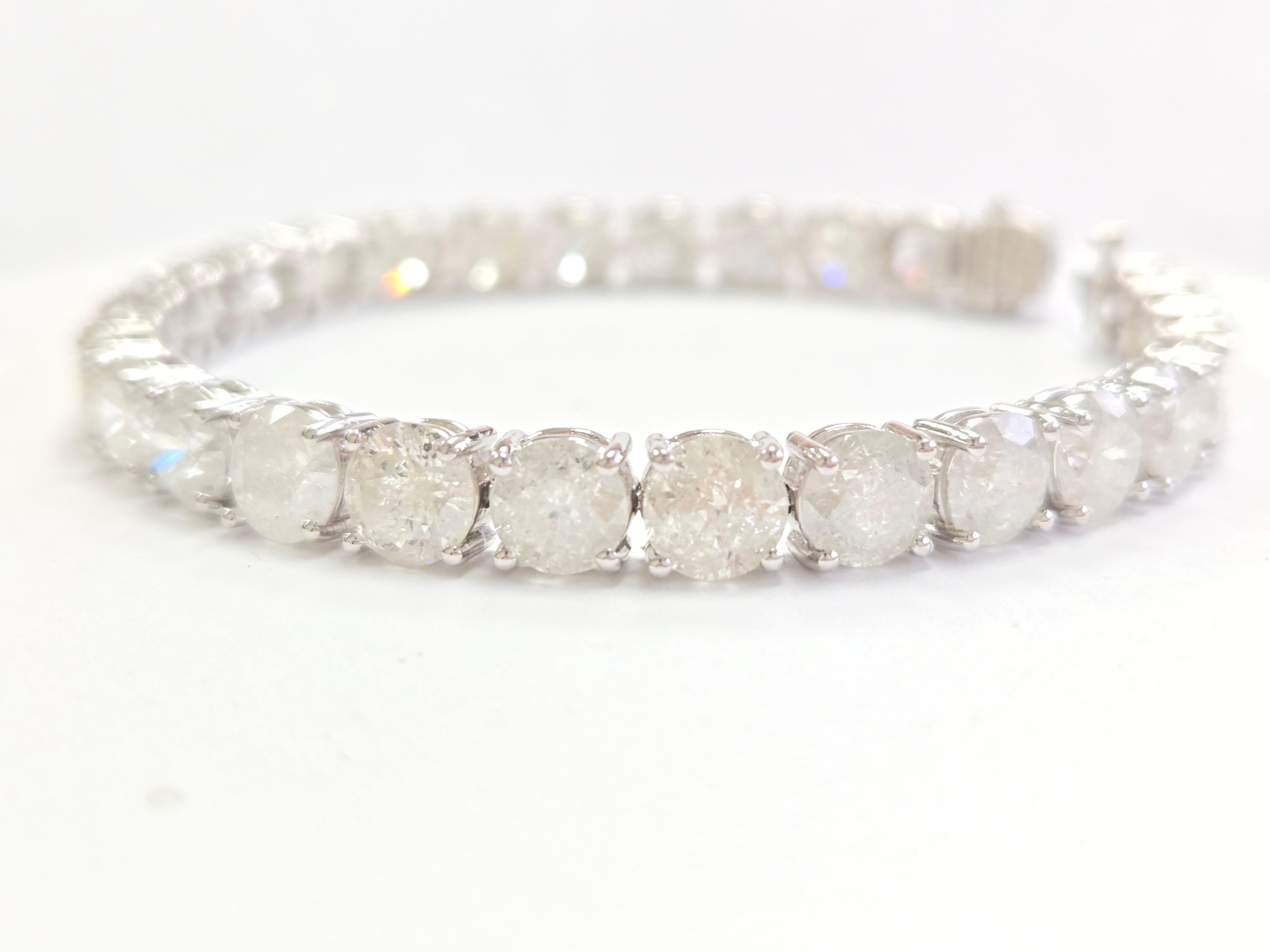 29.30 Karat natürliches Diamant-Tennisarmband aus 14 Karat Weißgold (Moderne)