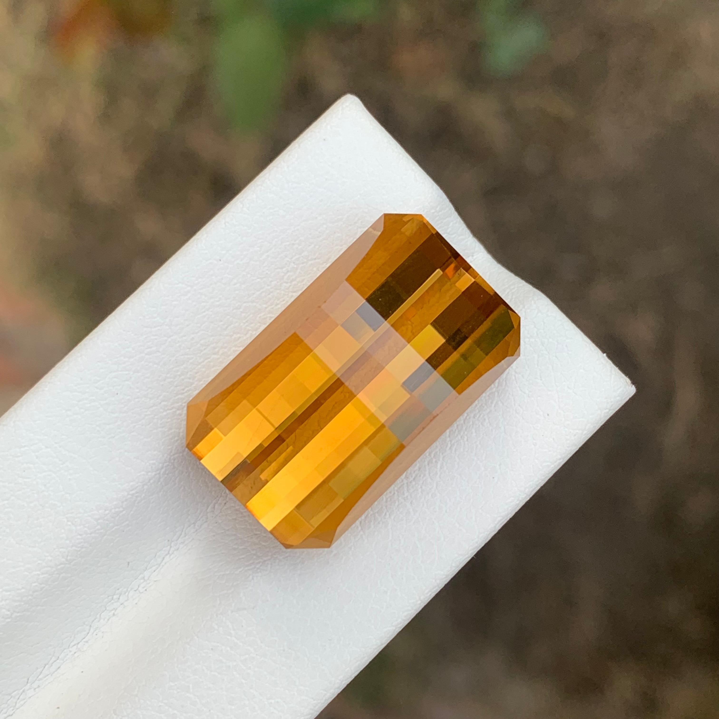 Arts and Crafts 29,30 carati di Citrino naturale sfuso Smith & Smith Bar Cut Gemstone in vendita