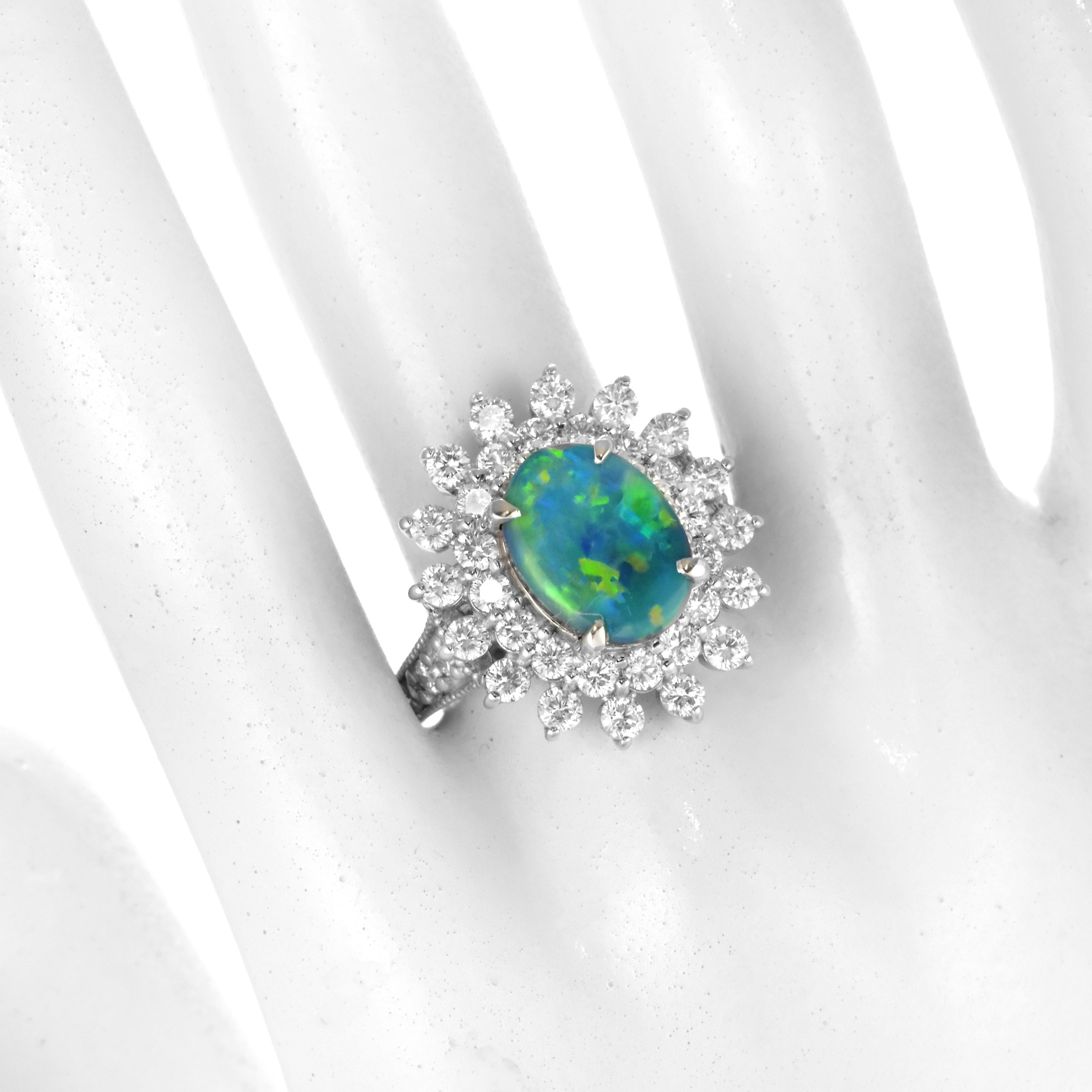 2.932 Carat Natural Australian Black Opal and Diamond Ring Made in Platinum In New Condition For Sale In Tokyo, JP