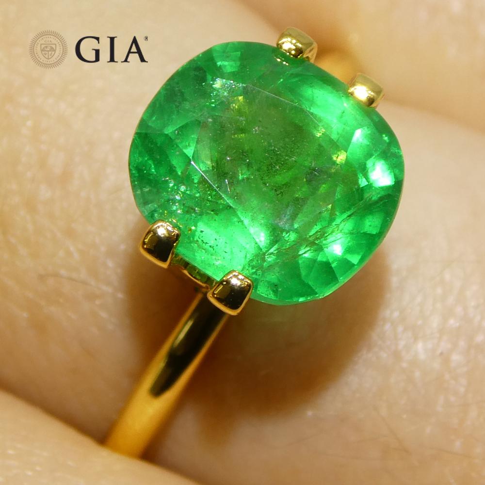 2.93ct Cushion Green Emerald GIA Certified Zambia (F2) For Sale 9