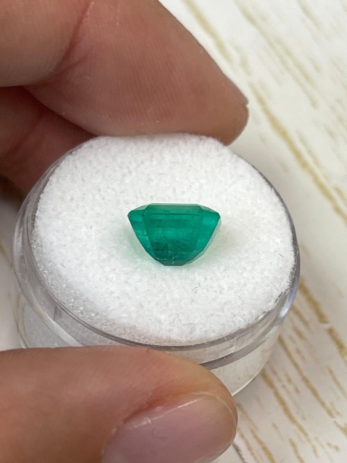 Femenino o masculino 2,93 ct Impresionante gema Muzo verde colombiana talla esmeralda 9x8 genuina del mes de mayo en venta