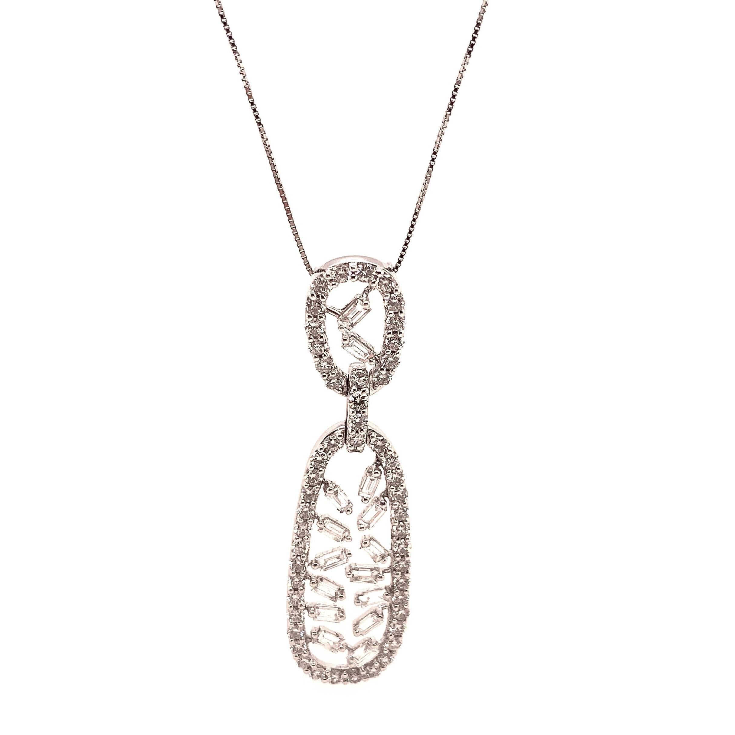 2.94 Carat Baguette Diamond Fashion Pendant In New Condition In New York, NY