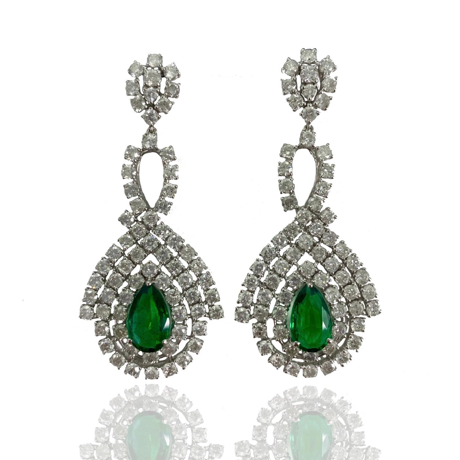 Contemporary 2.94 Carat Emerald Pear Earrings, 7 Carat Diamonds, 18K White Gold, Dangle For Sale