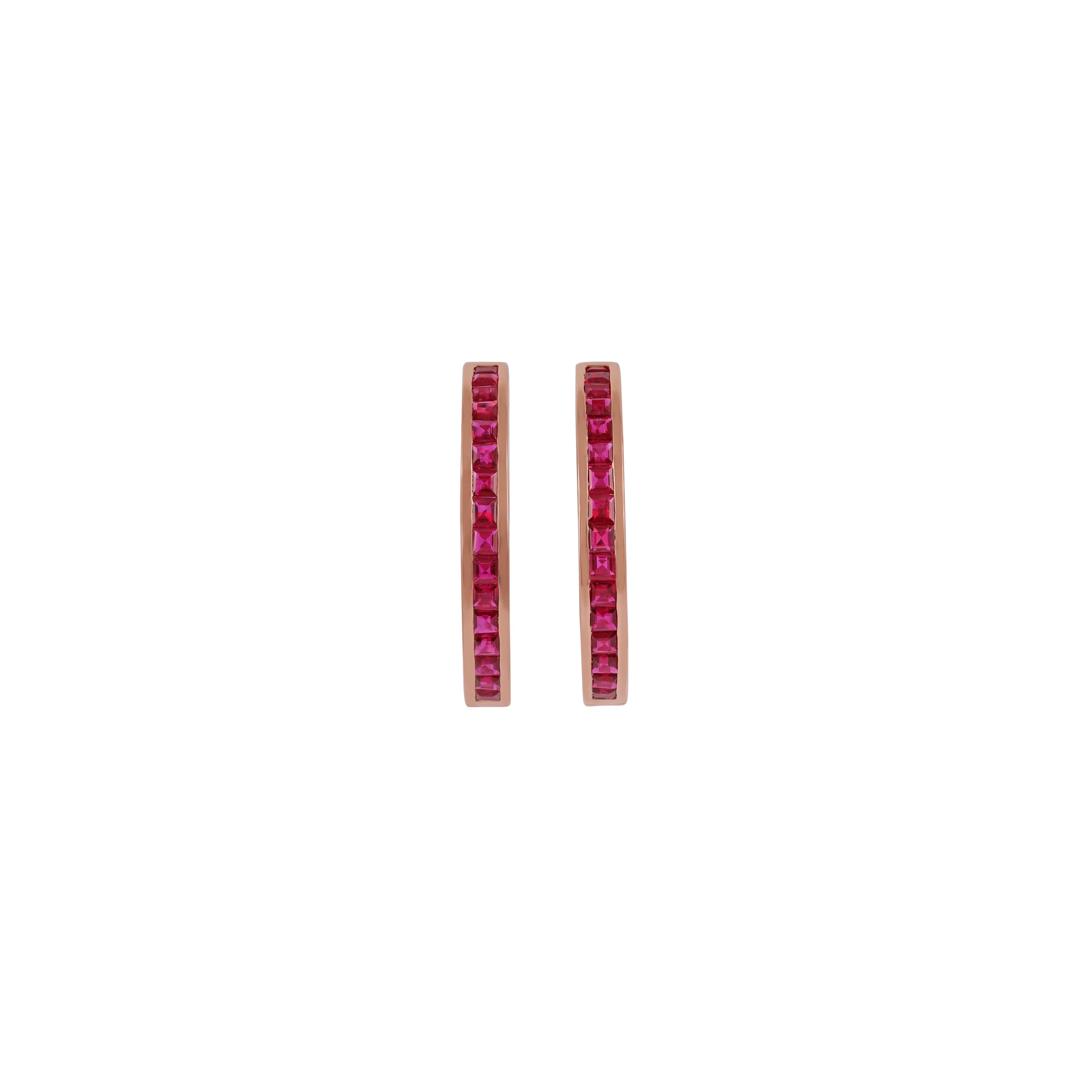 Prächtige Mosambik-Rubin-Ohrringe mit Baumeln
 Mosambik Rubin ca. 3.10 CTS
18 k Roségoldfassung 4,97 GMS

Kundenspezifische Dienstleistungen
Anpassungen anfordern