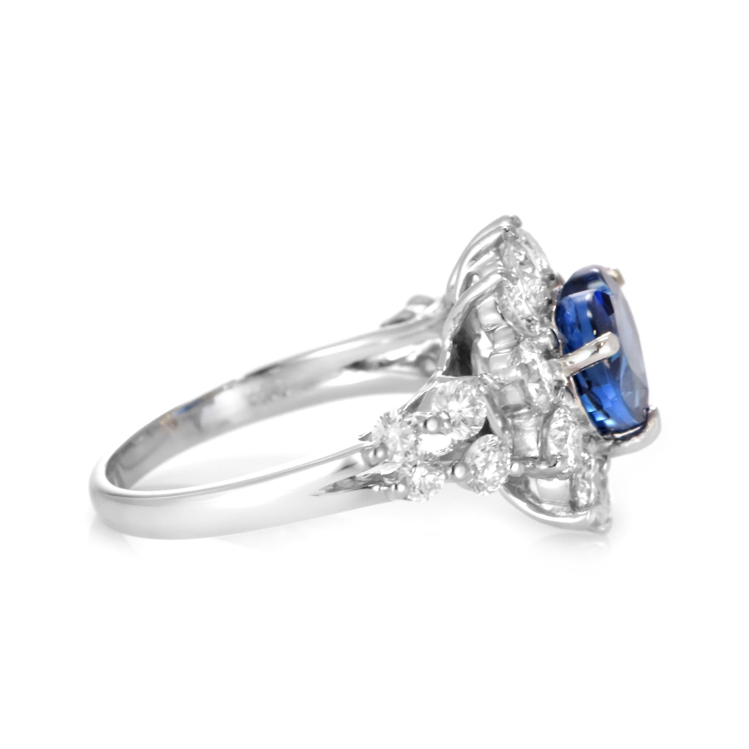 Ring aus Platin mit 2,94 Karat natürlichem Saphir und Diamant im Angebot 6