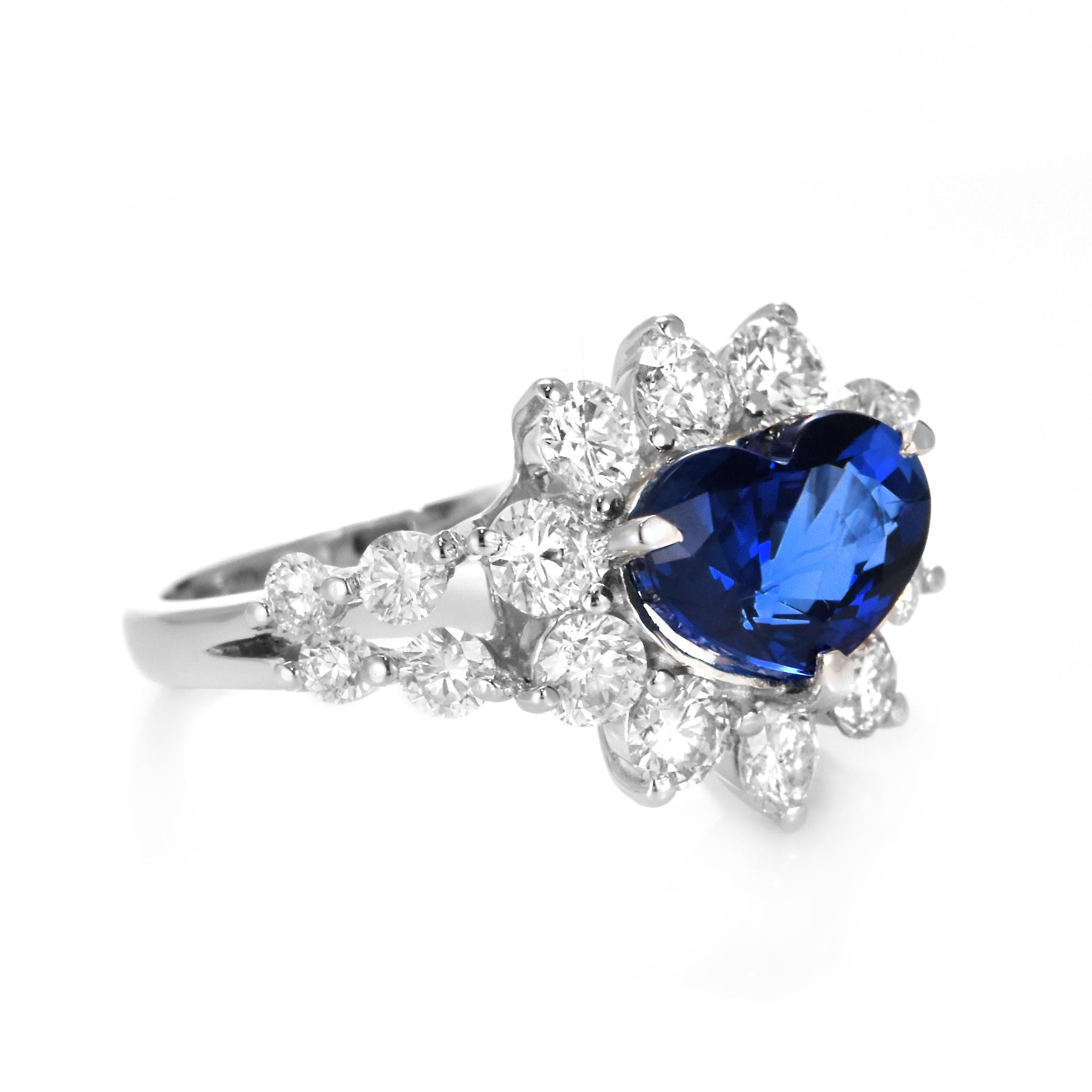 Ring aus Platin mit 2,94 Karat natürlichem Saphir und Diamant (Moderne) im Angebot