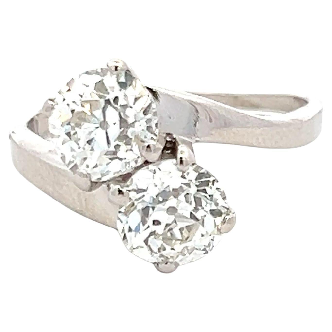Anello a due pietre in platino da 2,94 carati con diamante vecchio taglio europeo I-J I1