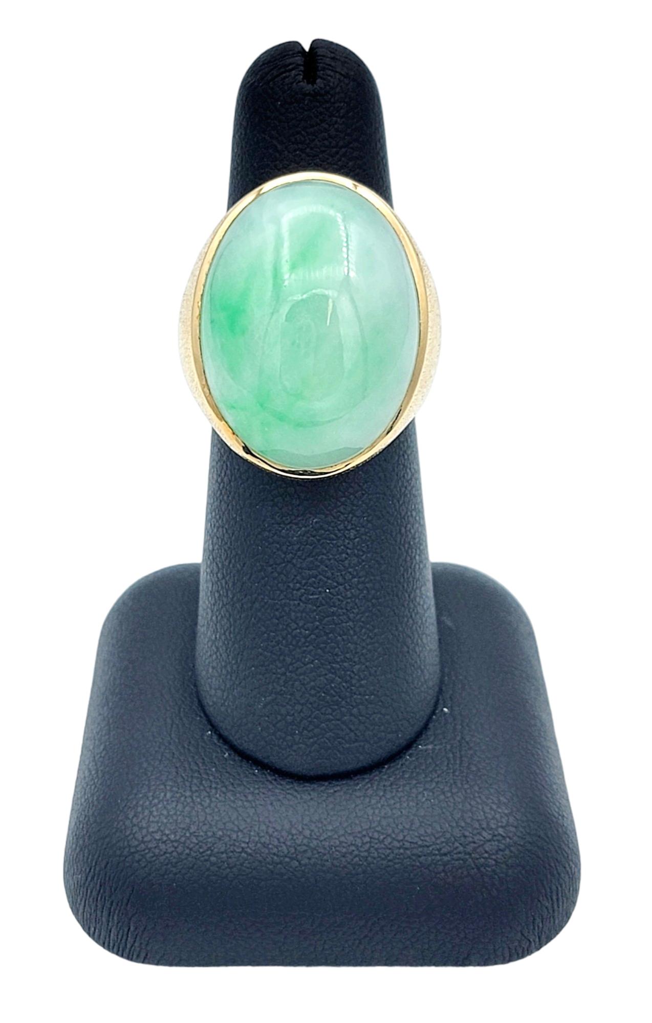 29.40 Carat Solitaire Oval Cabochon Green Nephrite Jade Ring in Yellow Gold For Sale 3