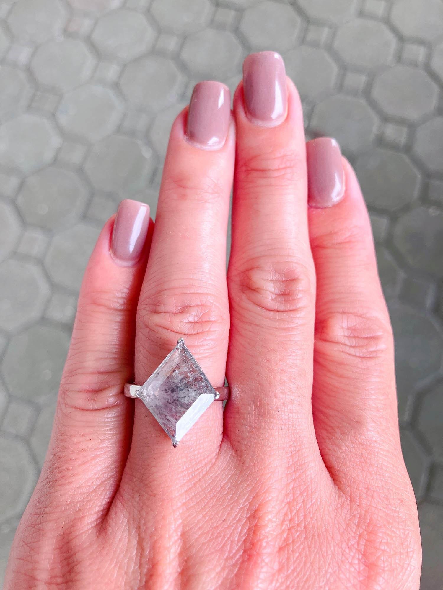 2,94 Karat Salz- und Pfeffer-Diamant 14K Weißgold Verlobungsring R6288 in Drachenform 2