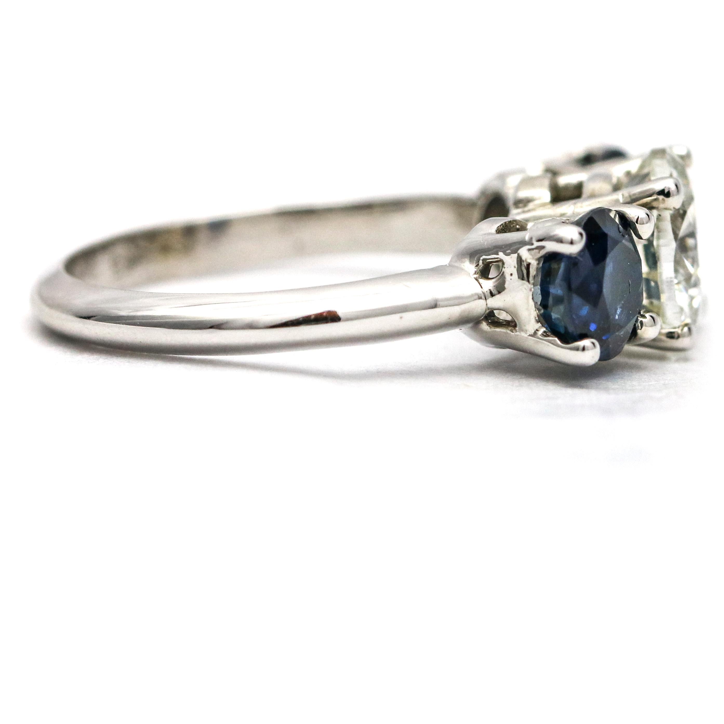 2.95 Carat 14 Karat White Gold Classic Diamond Sapphire Three-Stone Ring In Good Condition For Sale In Fort Lauderdale, FL