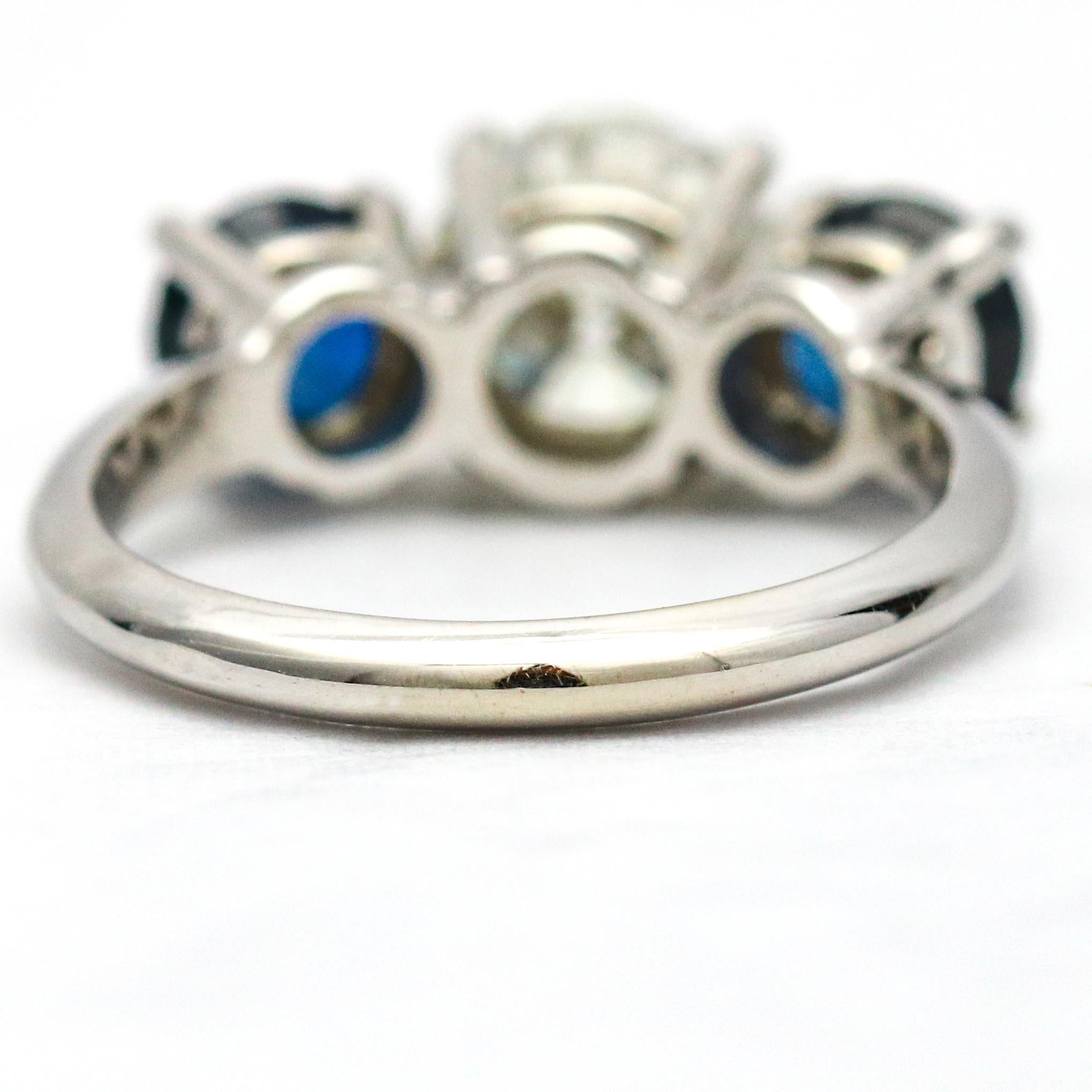 Women's 2.95 Carat 14 Karat White Gold Classic Diamond Sapphire Three-Stone Ring For Sale