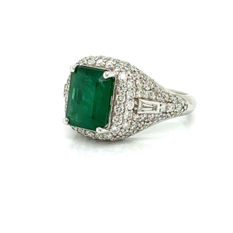 2.95 Carat Emerald and 1.74 CTW Diamond Ring

Show stopping vibrant emerald and diamond ring. With a  2.95 carat center emerald and 1.74 ctw of dazzling round diamonds accented by two tapered baguettes. 

Additional information:
Brand : EFFY
Metal