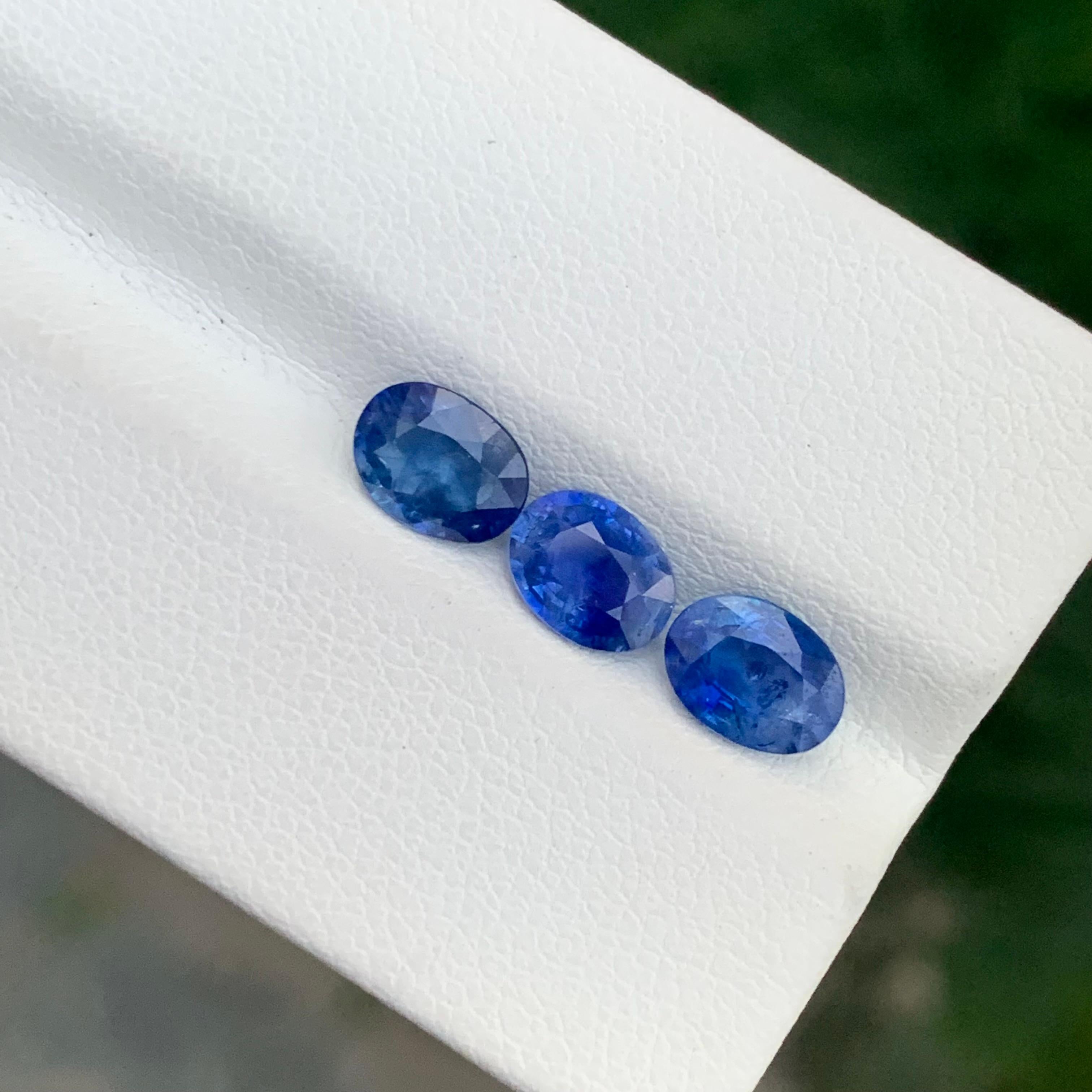 Arts and Crafts 2.95 Carat Gorgeous Faceted Sapphire Lot For Jewellery Making For Sale