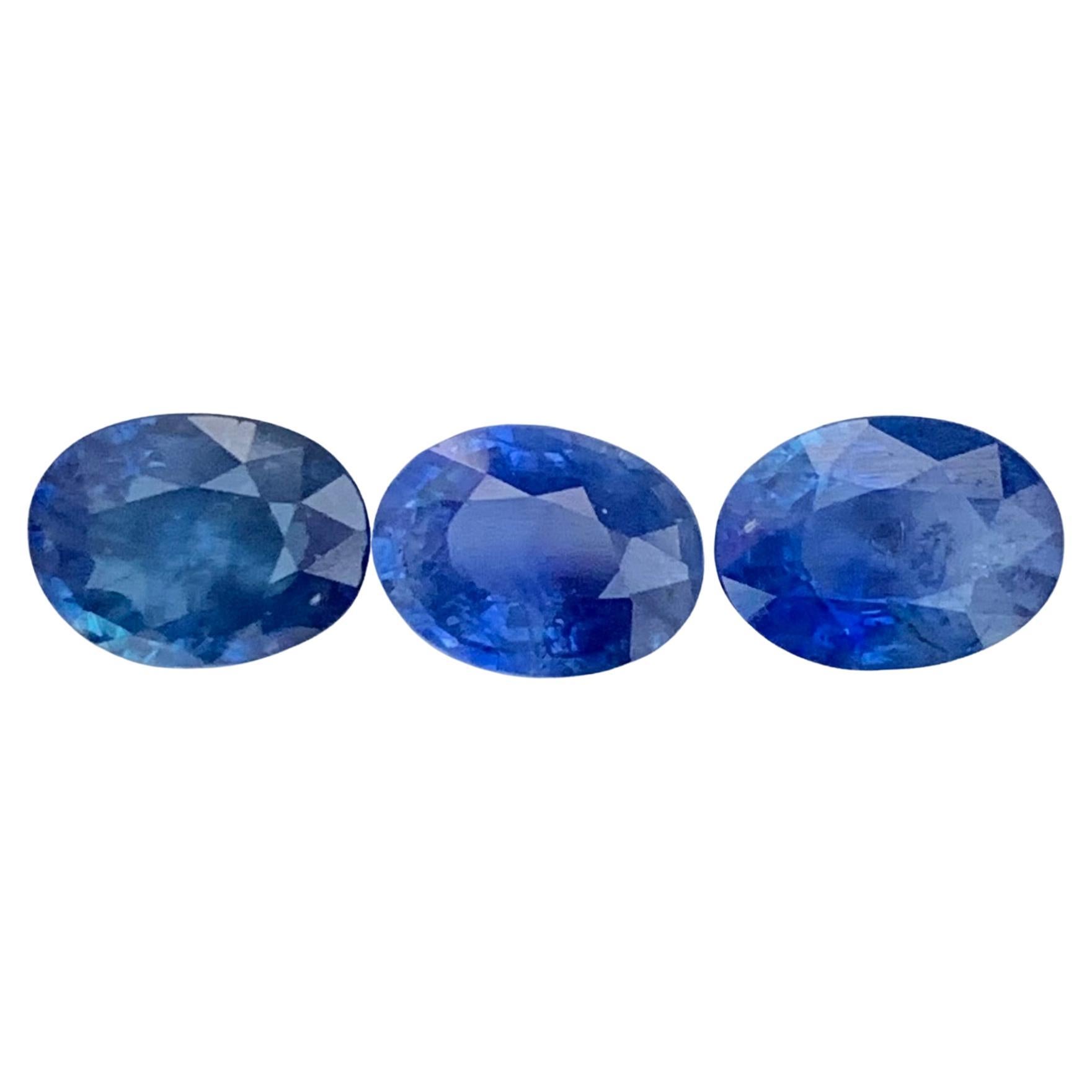 2.95 Carat Gorgeous Faceted Sapphire Lot For Jewellery Making For Sale