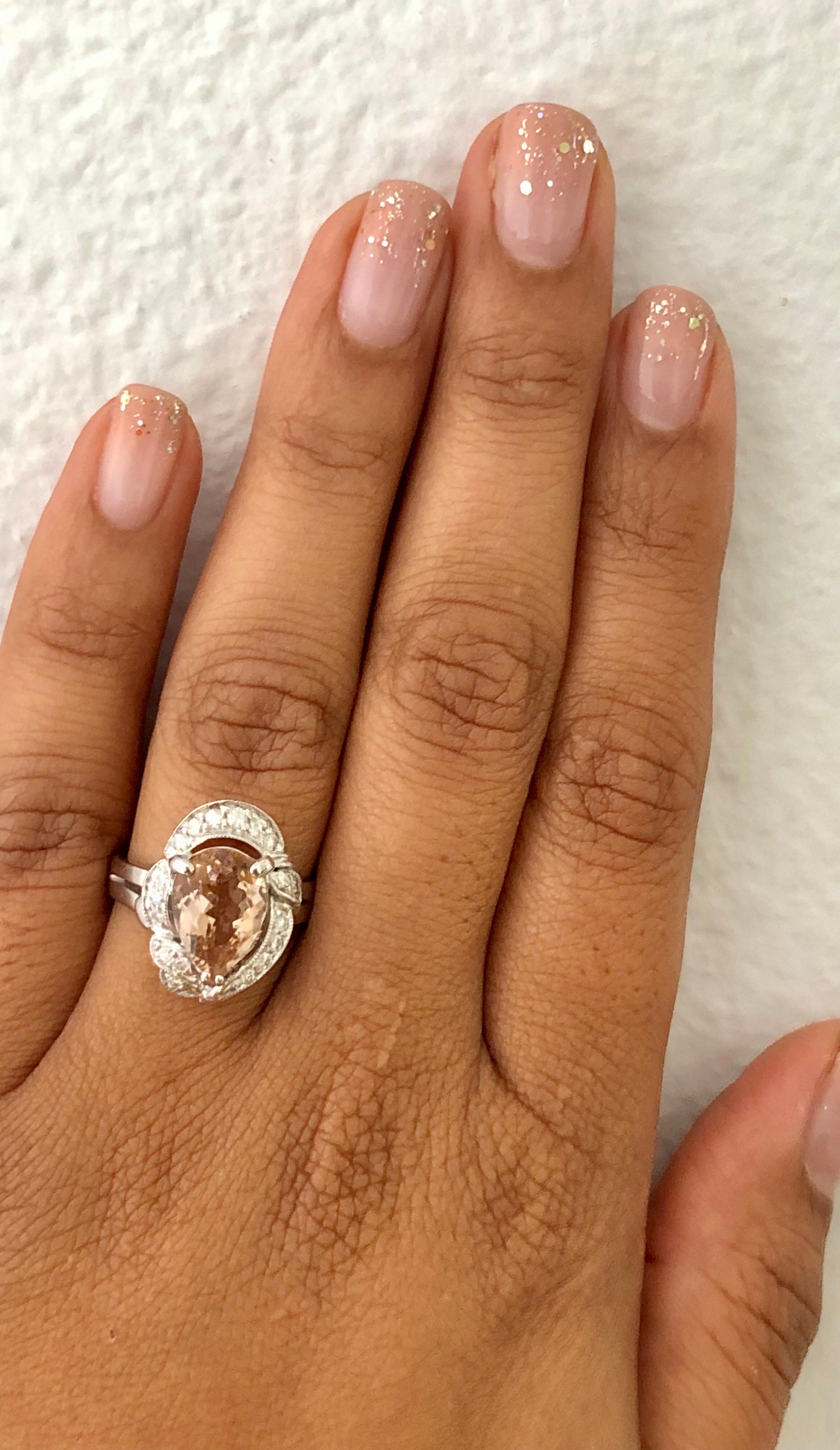 2.95 Carat Morganite Diamond 14 Karat White Gold Cocktail Ring In New Condition In Los Angeles, CA
