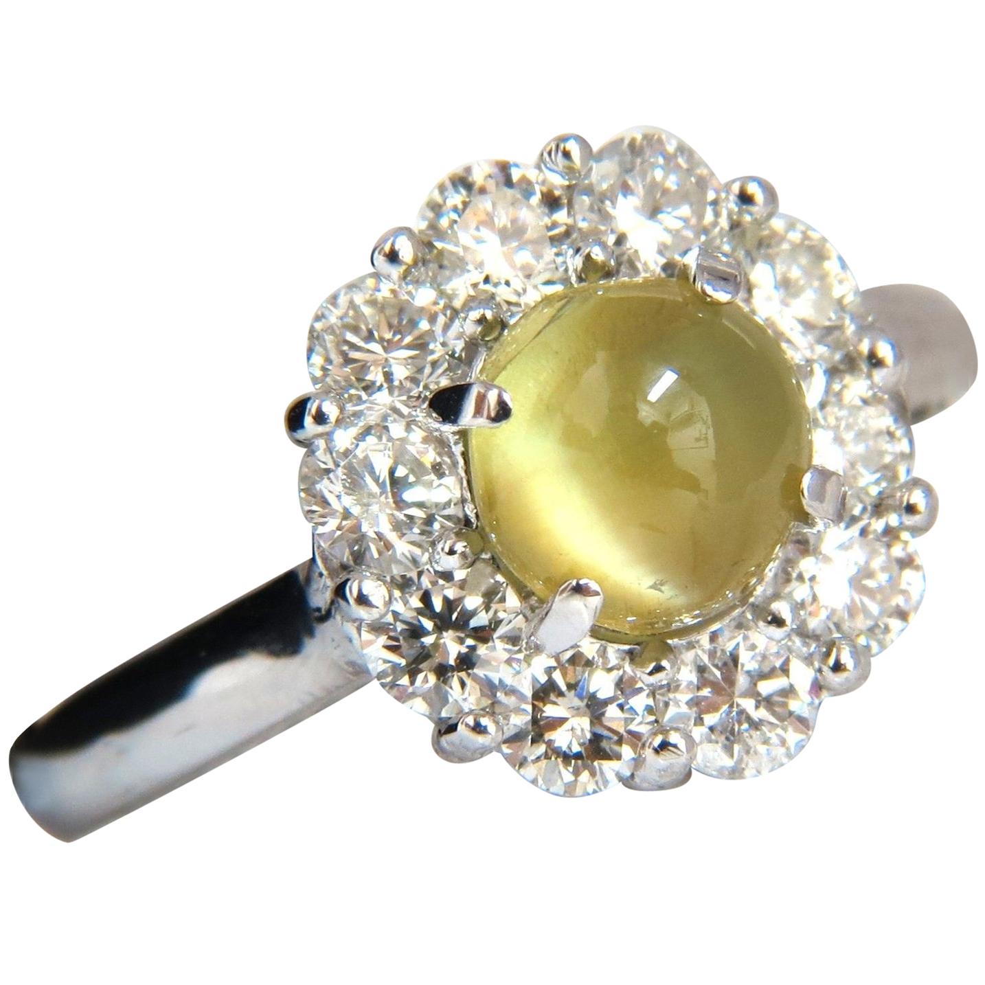 2.95 Carat Natural Cabochon Chrysoberyl Cat's Eye Diamonds Ring 14 Karat