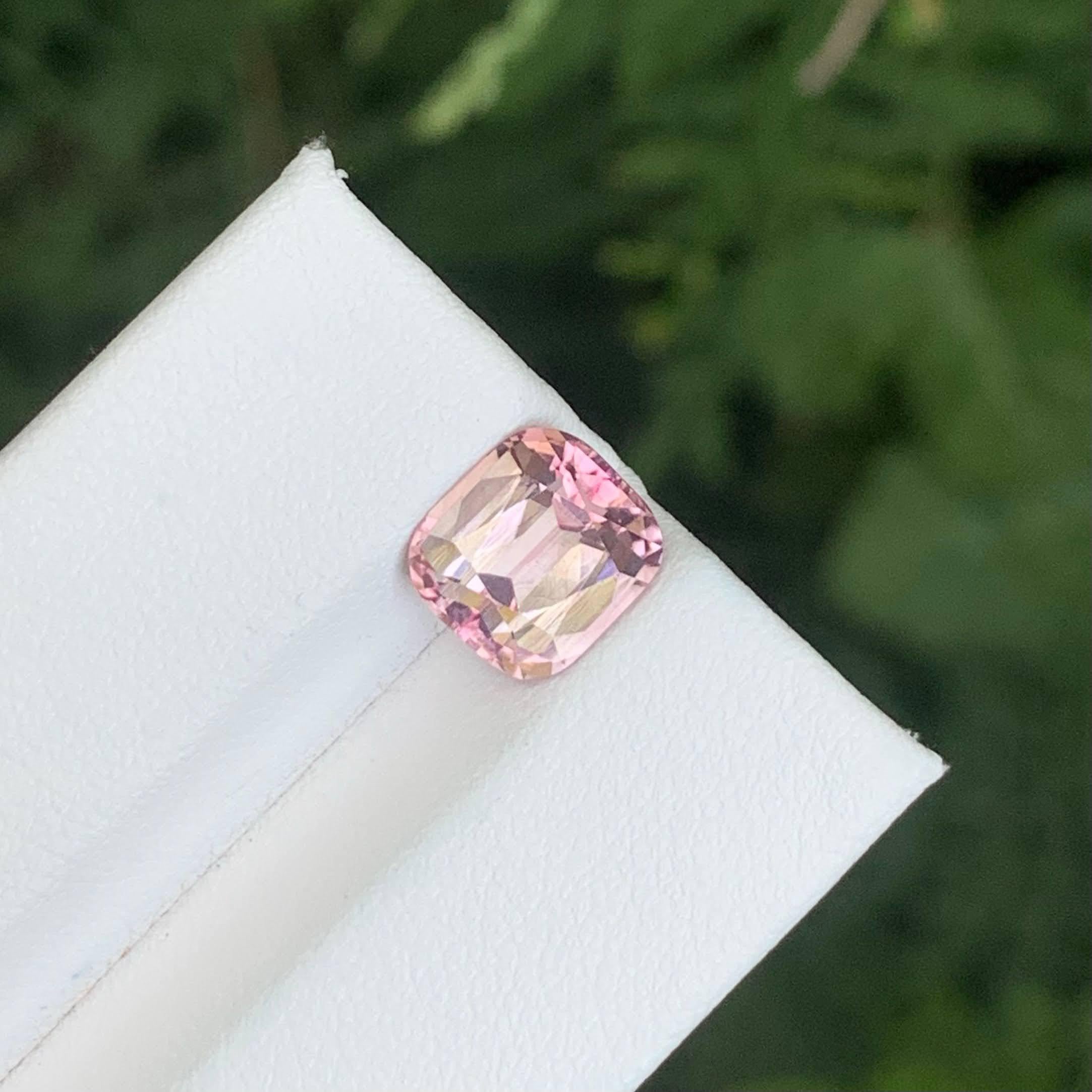 Taille coussin 2.95 Carat Natural Loose Baby Pink Tourmaline Stone Cushion Cut Afghan Gemstone (pierre précieuse afghane) en vente