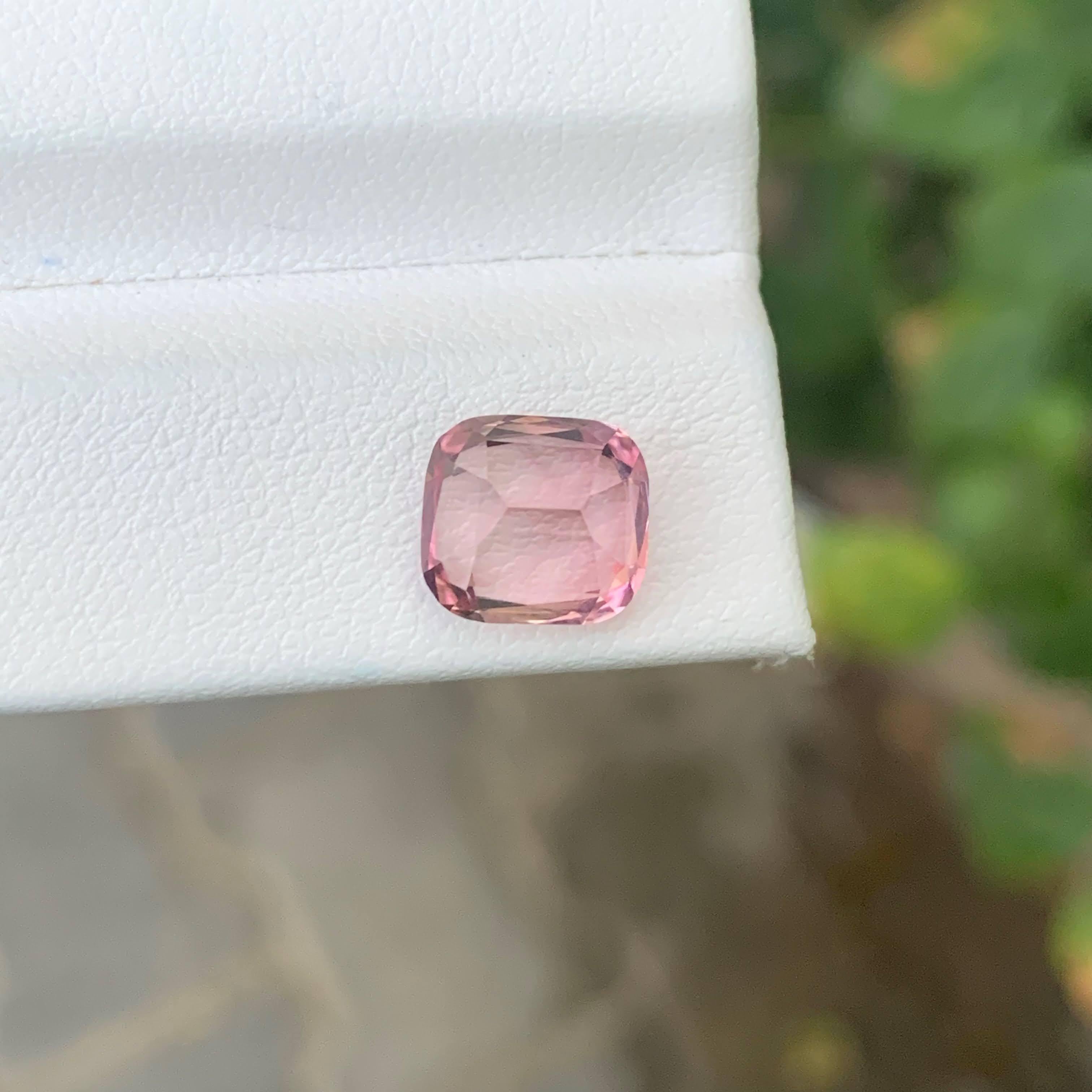 2.95 Carat Natural Loose Baby Pink Tourmaline Stone Cushion Cut Afghan Gemstone (pierre précieuse afghane) en vente 1