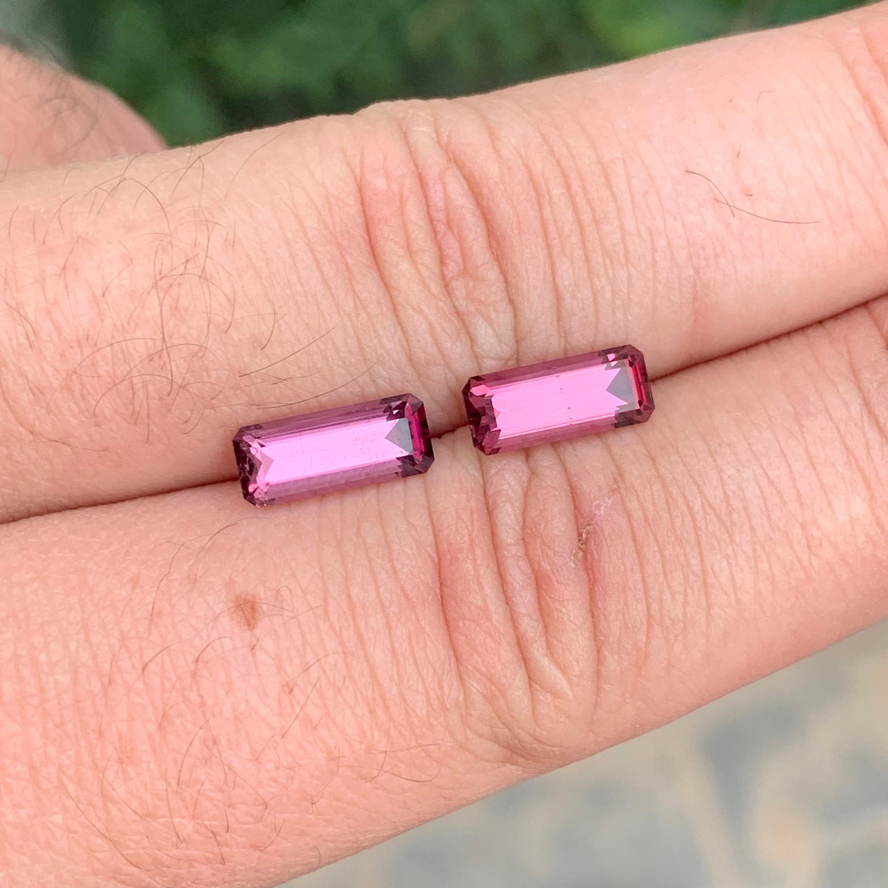 2.95 Carat Natural Loose Pink Tourmaline Pair Emerald Shape Gemstone (pierre précieuse en forme d'émeraude) en vente 2
