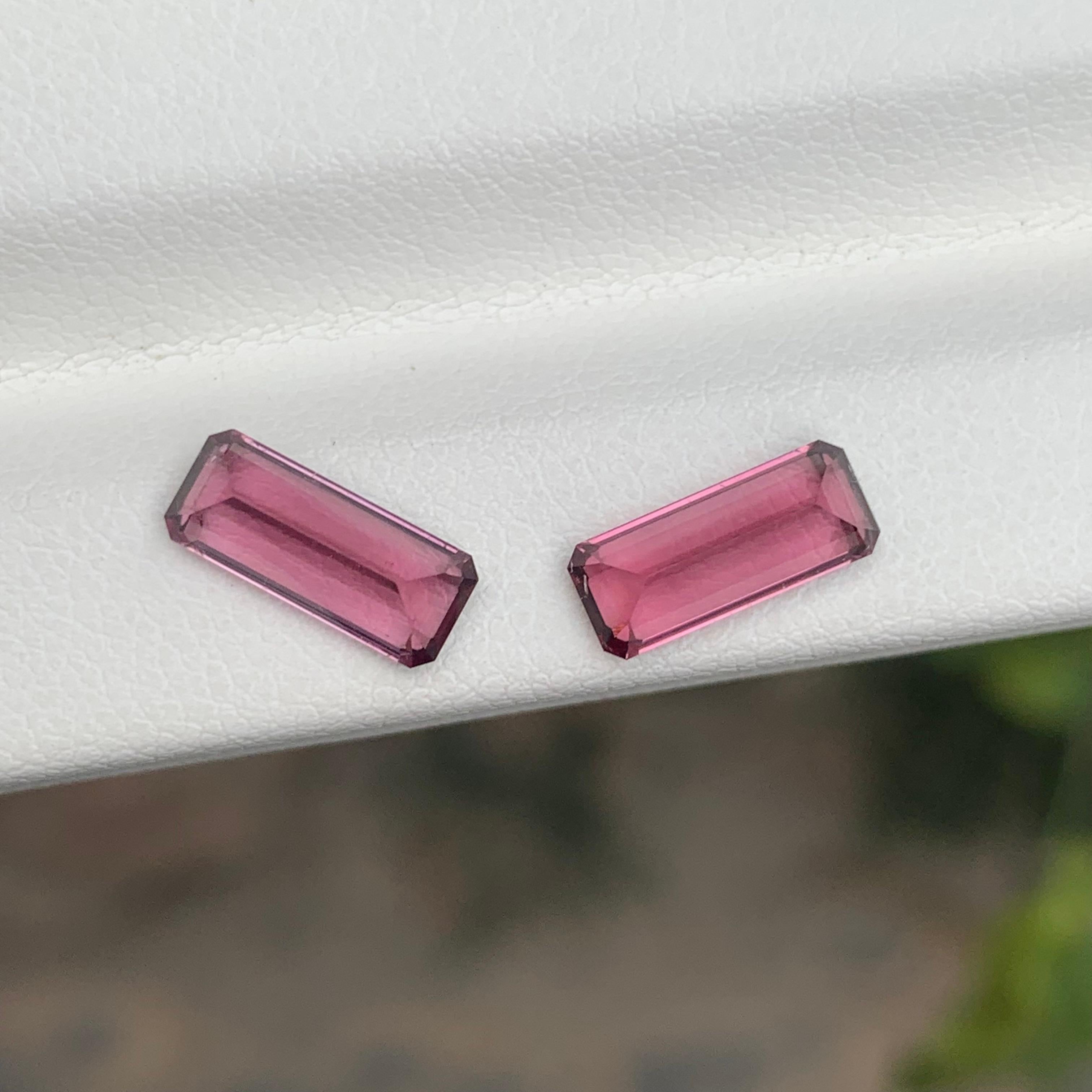 2.95 Carat Natural Loose Pink Tourmaline Pair Emerald Shape Gemstone (pierre précieuse en forme d'émeraude) en vente 3