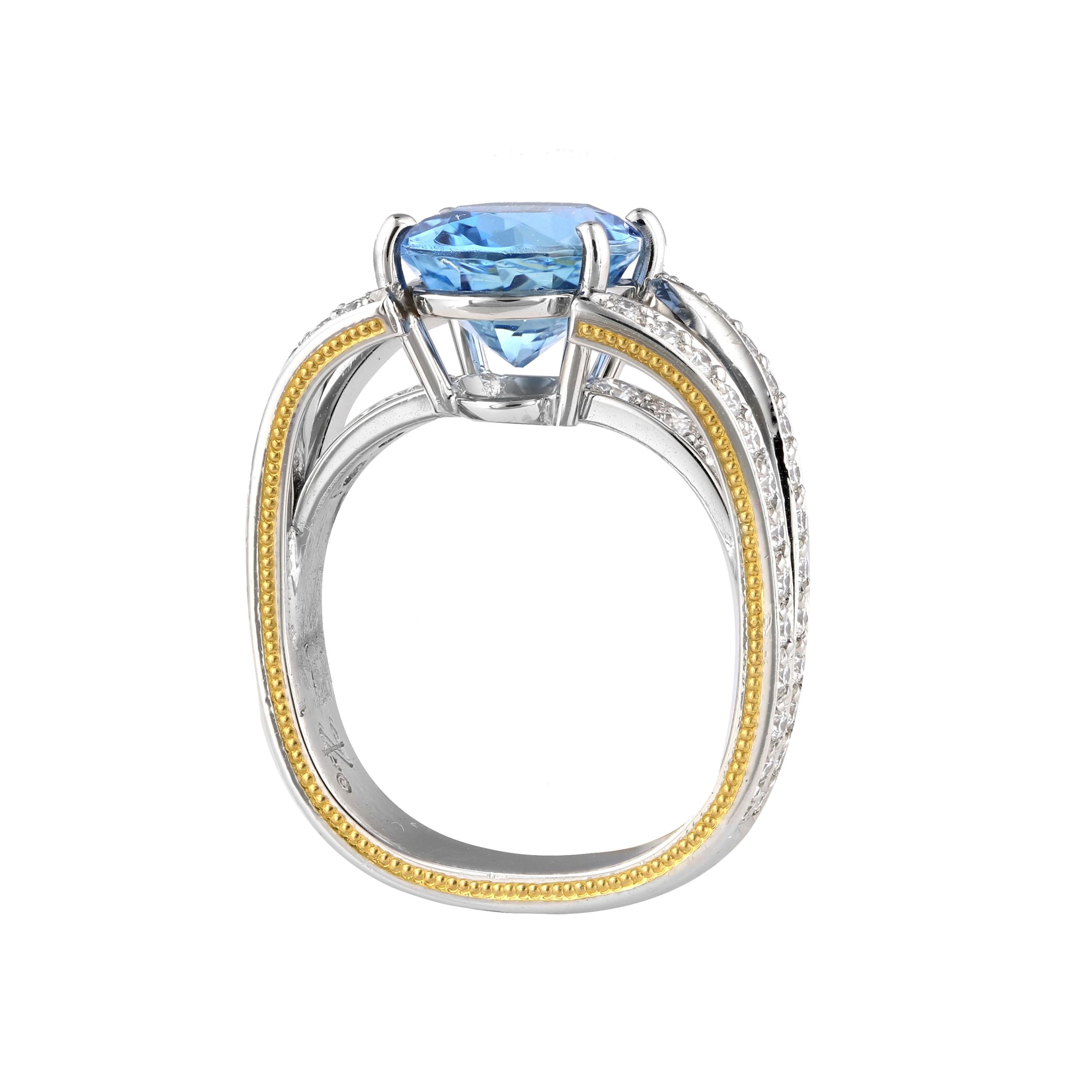 Oval Cut 2.95 Carat Oval Aquamarine Ring in Platinum and 24 Karat Gold by Zoltan David For Sale