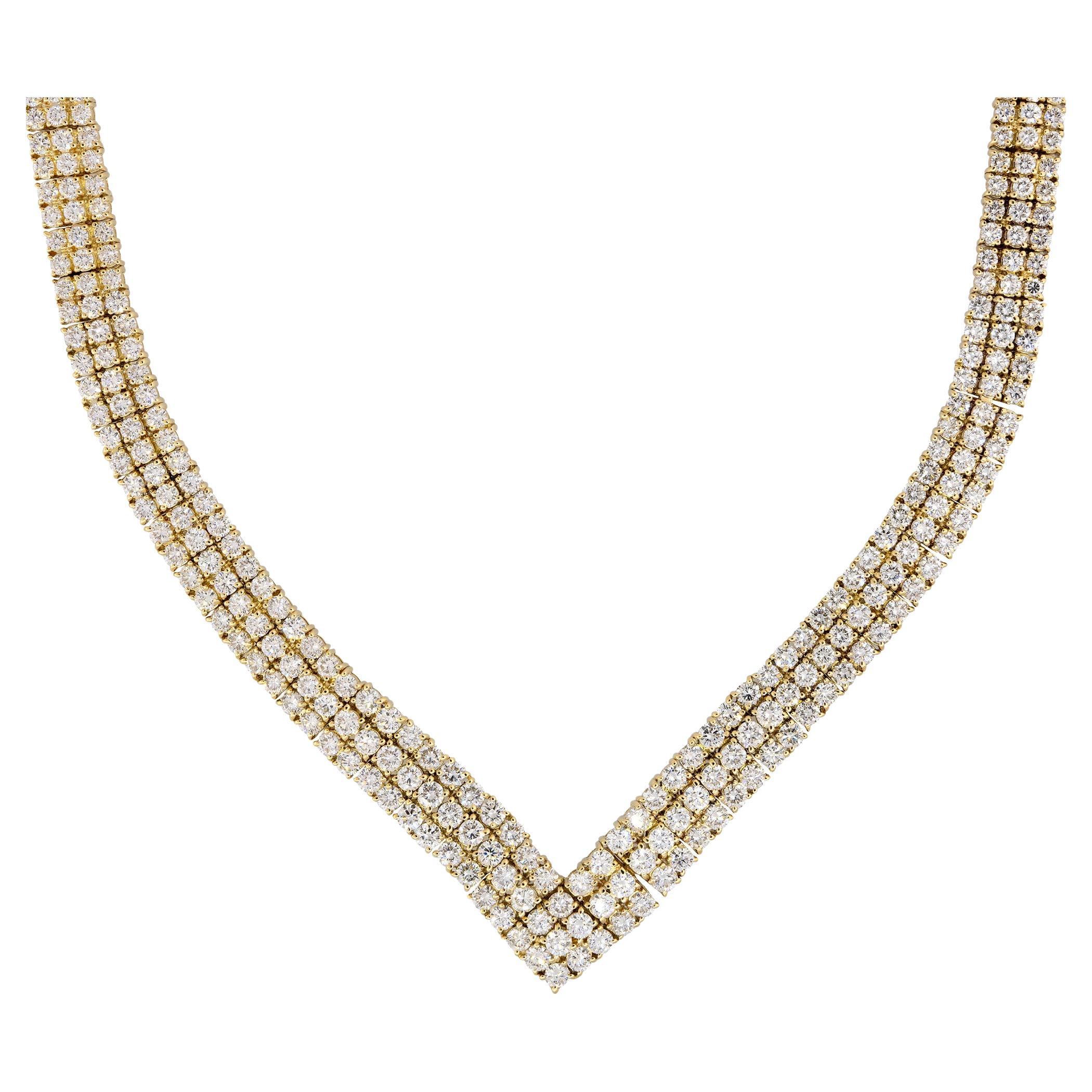 29.5 Carat Round Brilliant Cut Diamond "V" Necklace 18 Karat In Stock en vente