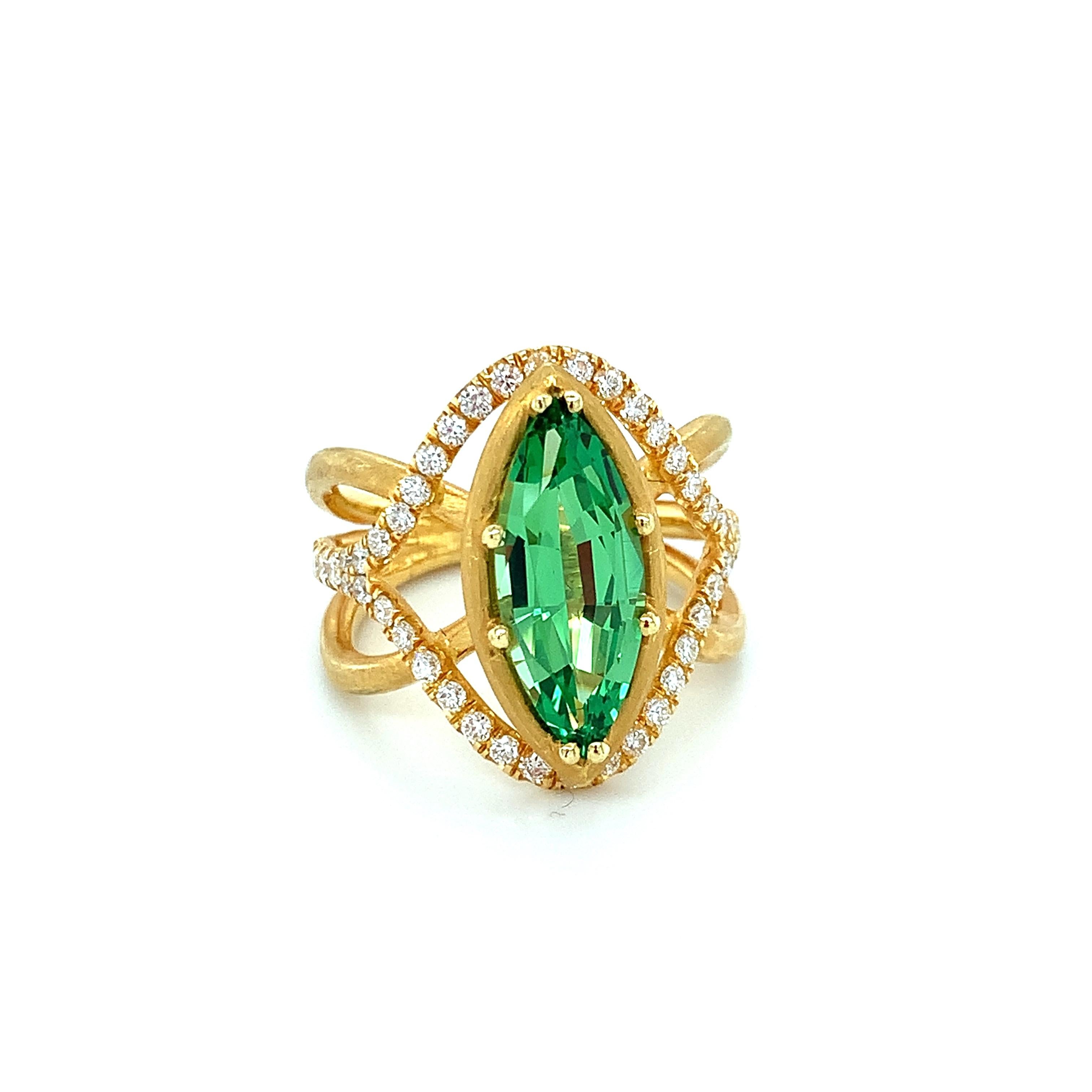 Artisan Tsavorite Garnet and Diamond Cocktail Ring in Yellow Gold, 2.95 Carats For Sale