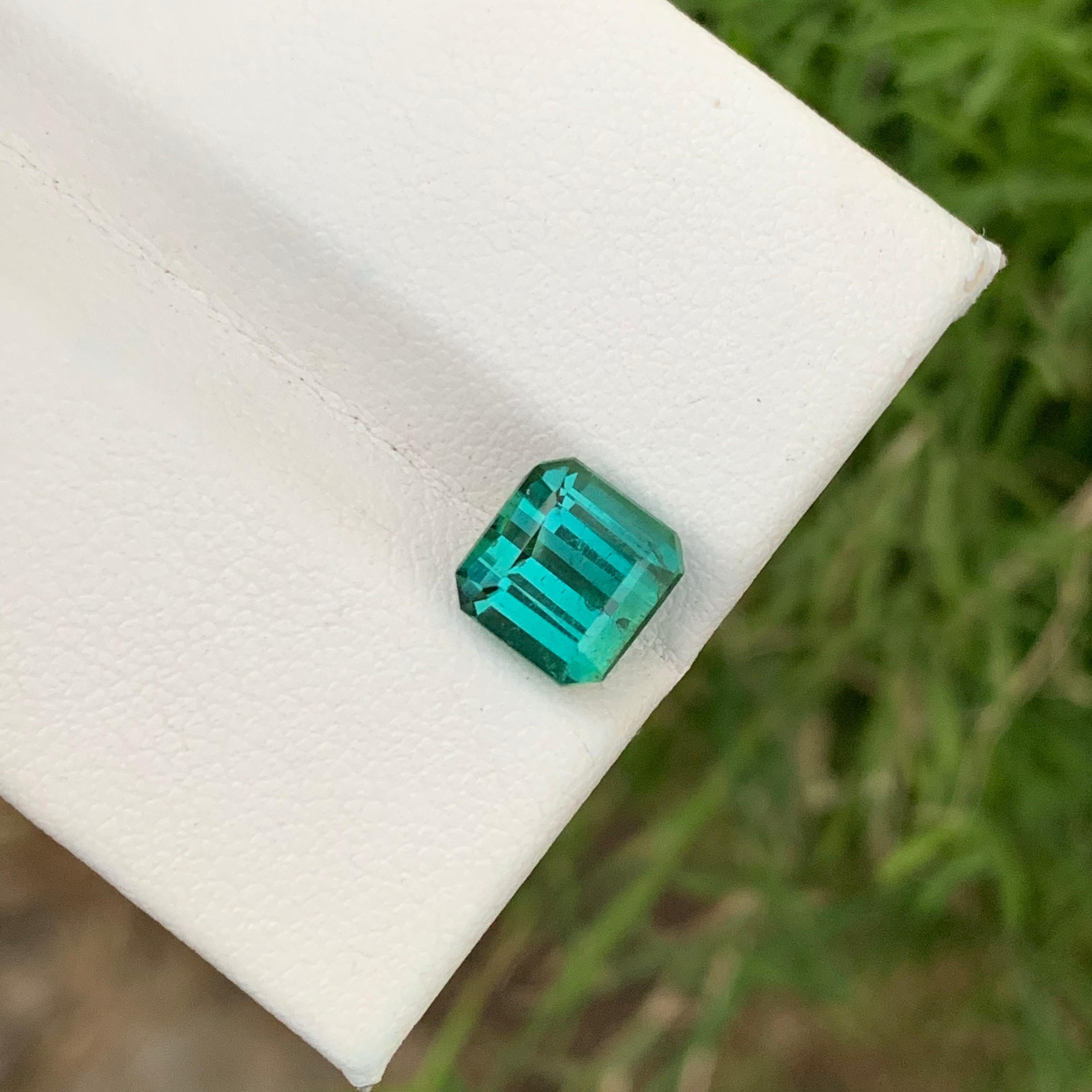 Aesthetic Movement 2.95 Carats Natural Loose Blueish Green Tourmaline Emerald Cut Ring Gemstone  For Sale