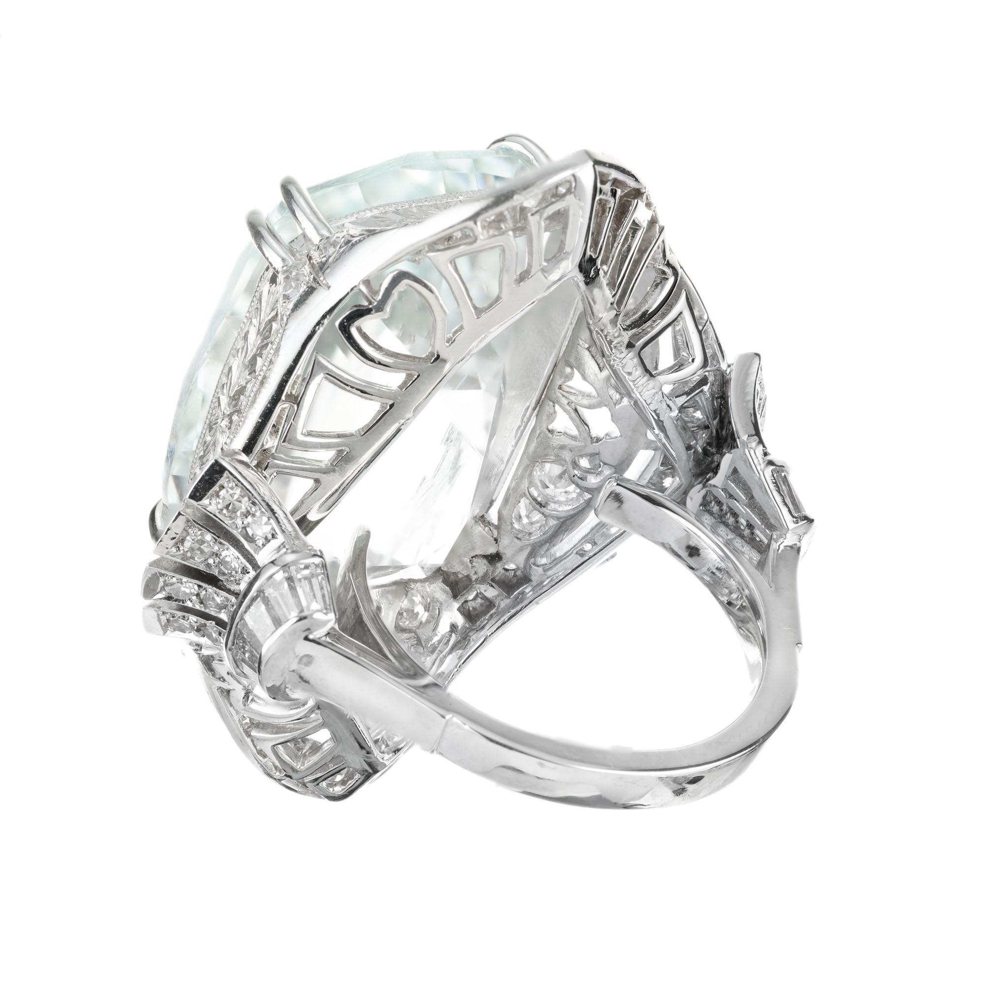 29,34 Karat blassblauer Aquamarin Diamant Platin Cocktail Ring Damen im Angebot